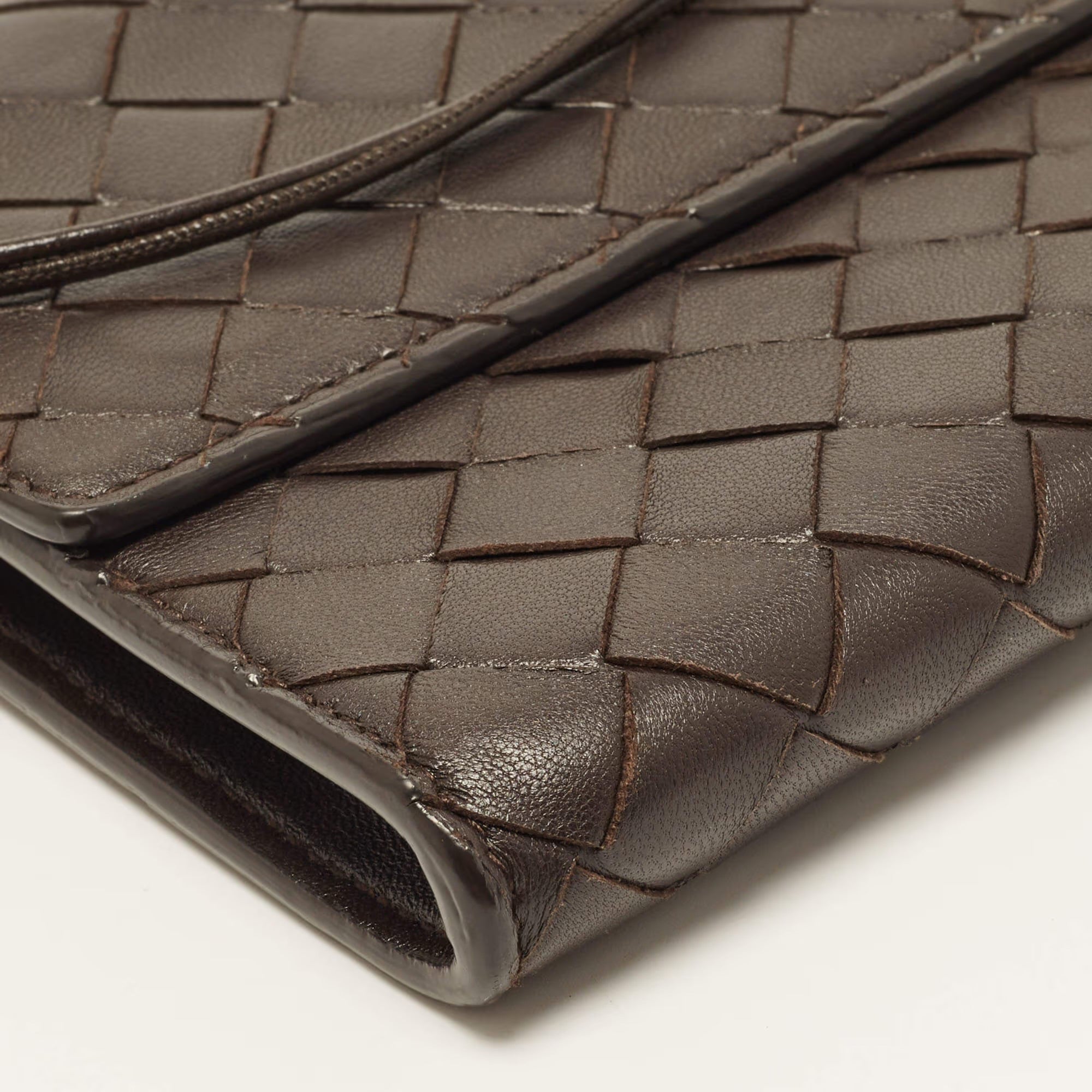 Bottega Veneta Andiamo Choco Brown Intrecciato Leather Clutch