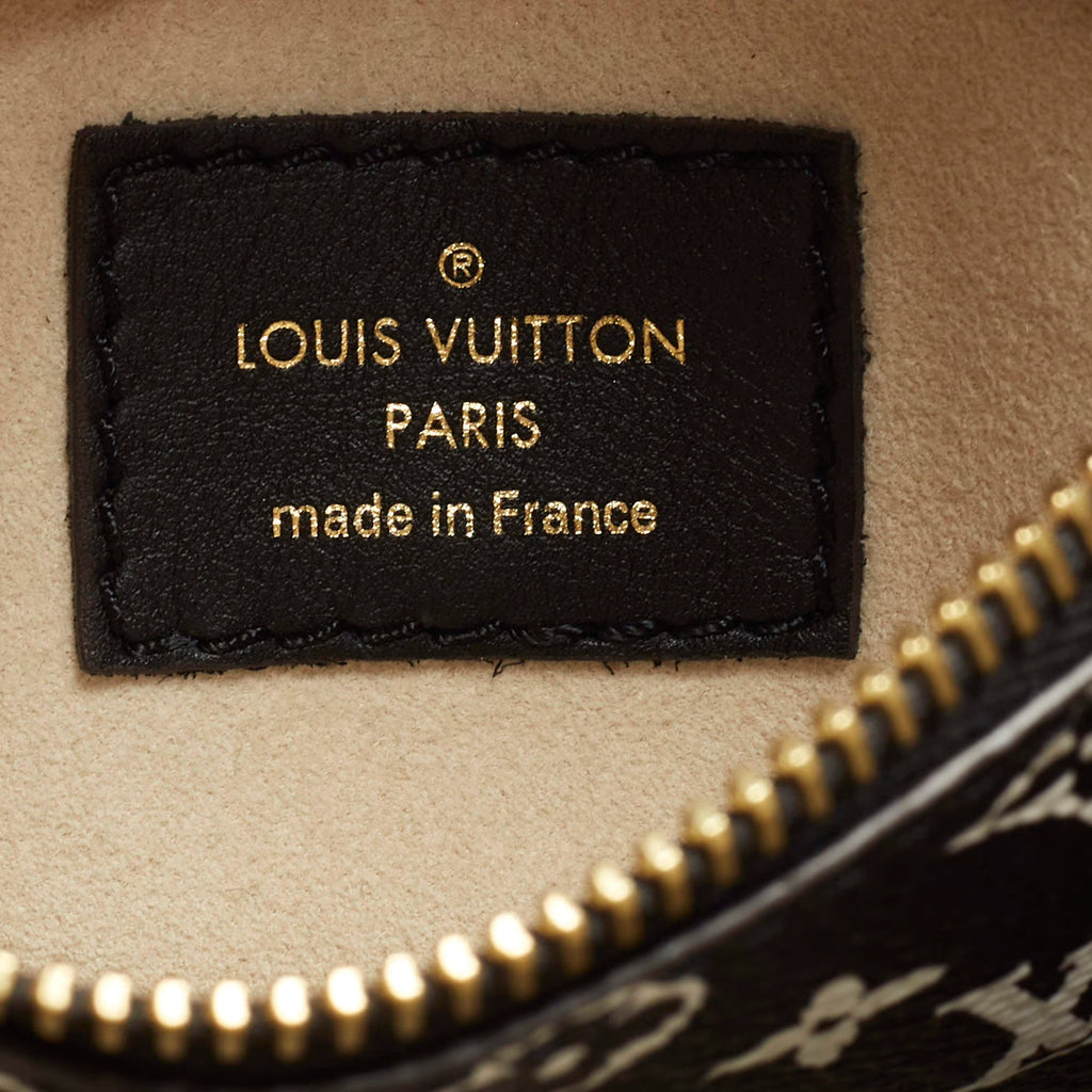 Louis Vuitton NeoNoe Ivory Jungle Monogram Giant Canvas Bucket Bag