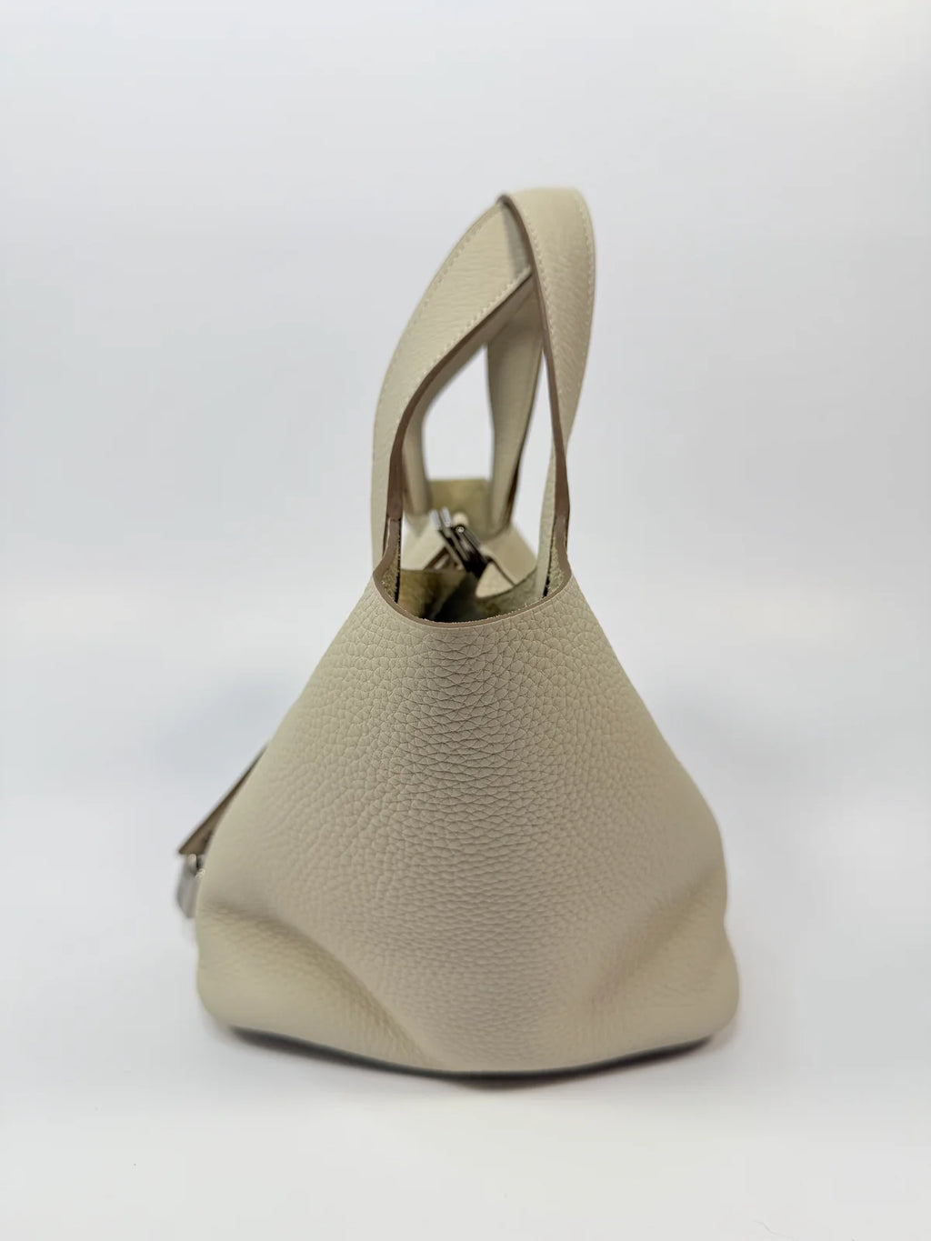 HERMÈS PICOTIN 18 IN CRAIE CLEMENCE LEATHER WITH PALLADIUM HARDWARE