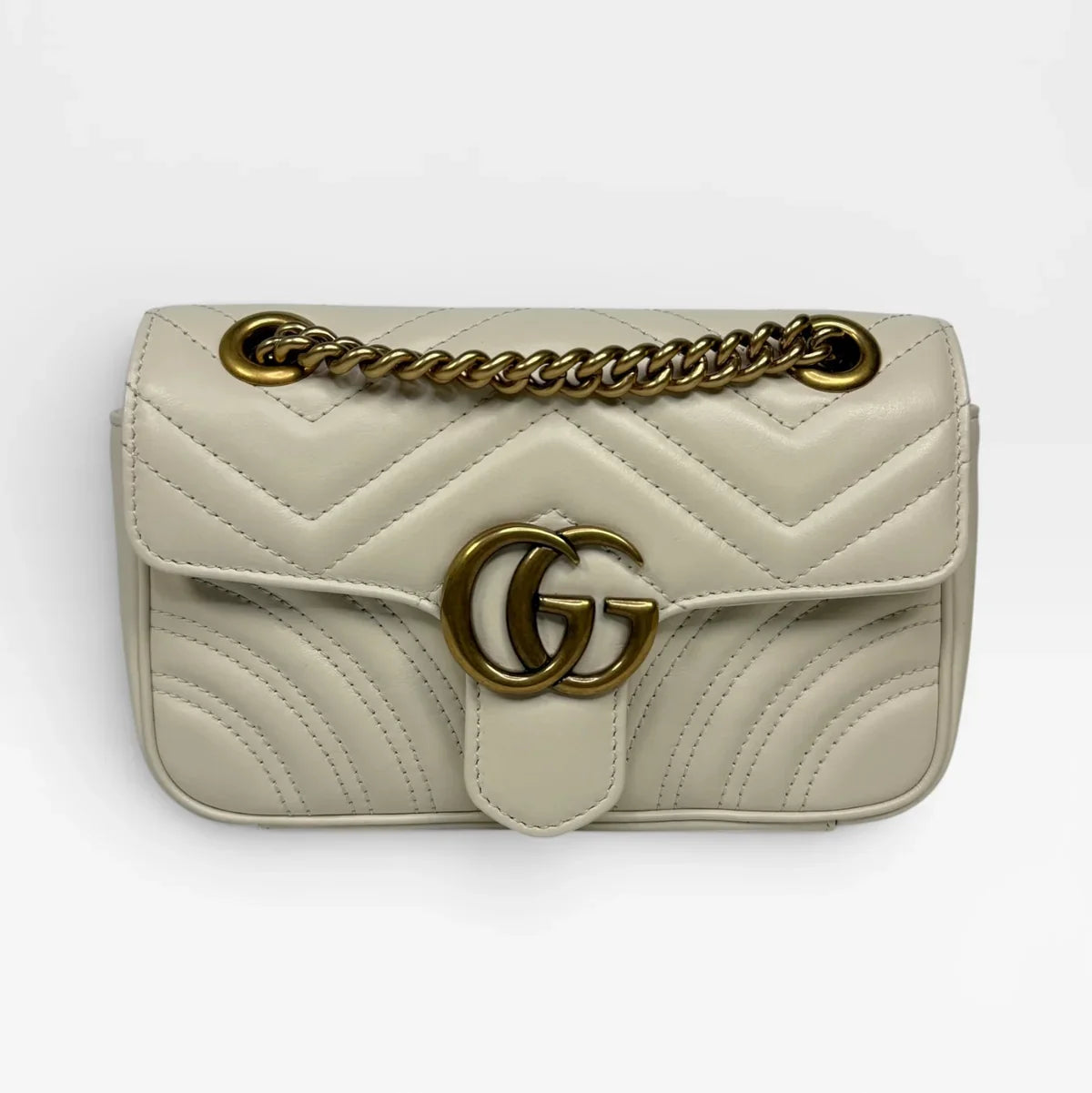 GUCCI GG SMALL MARMONT MATELASSE SHOULDER BAG