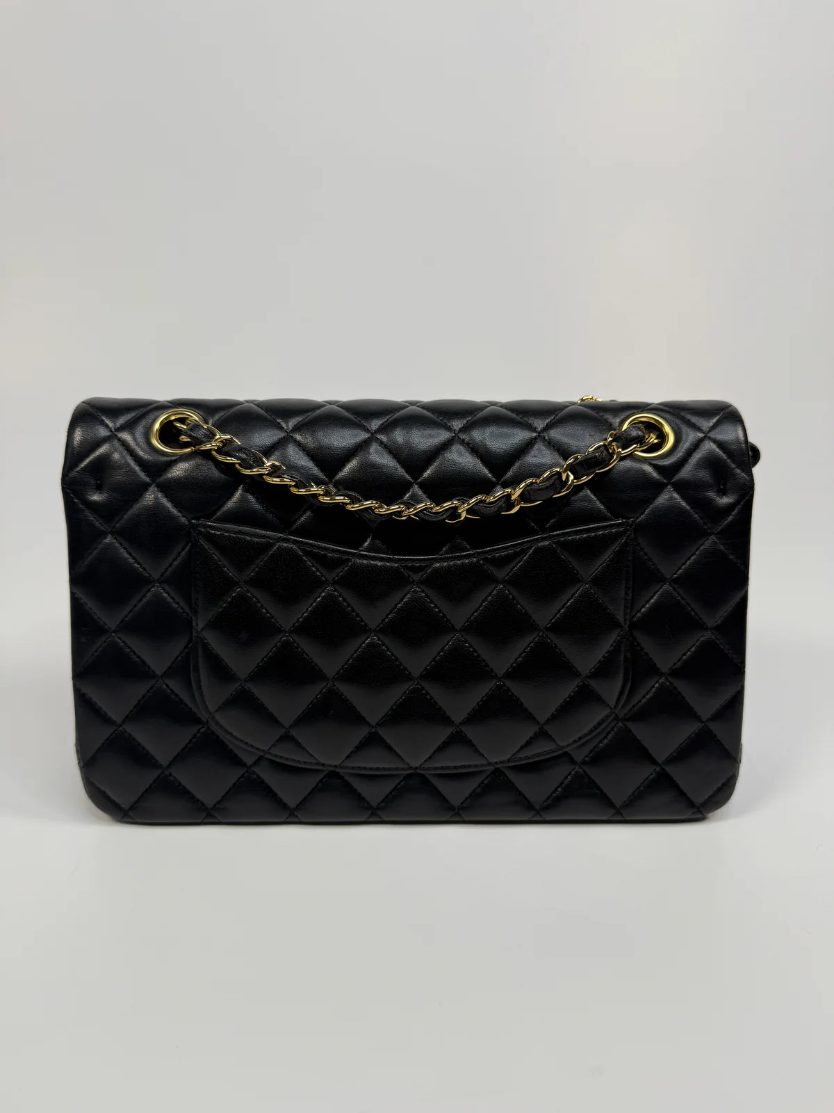 CHANEL MEDIUM CLASSIC DOUBLE FLAP BLACK LAMBSKIN WITH GOLD HARDWARE