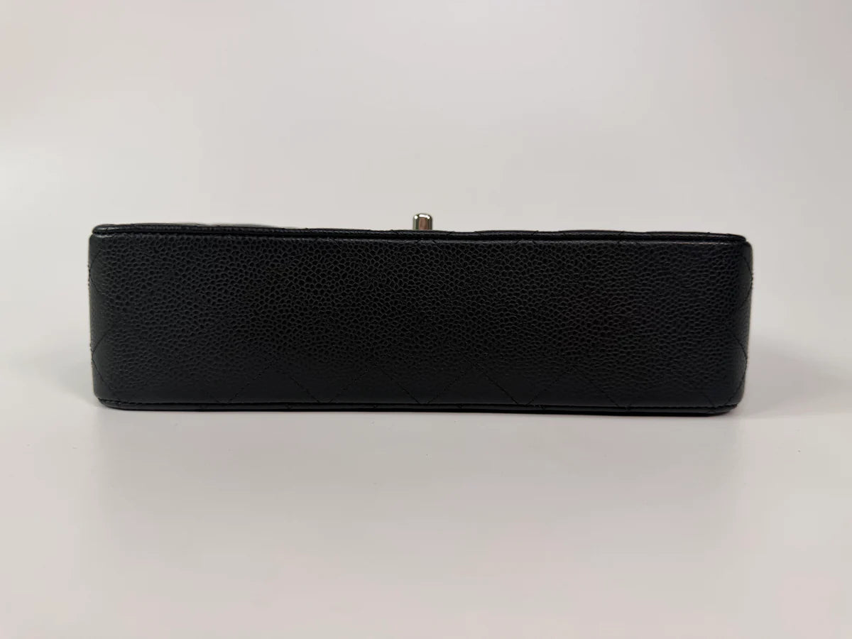 CHANEL VINTAGE MEDIUM CLASSIC DOUBLE FLAP BLACK CAVIAR SILVER HARDWARE