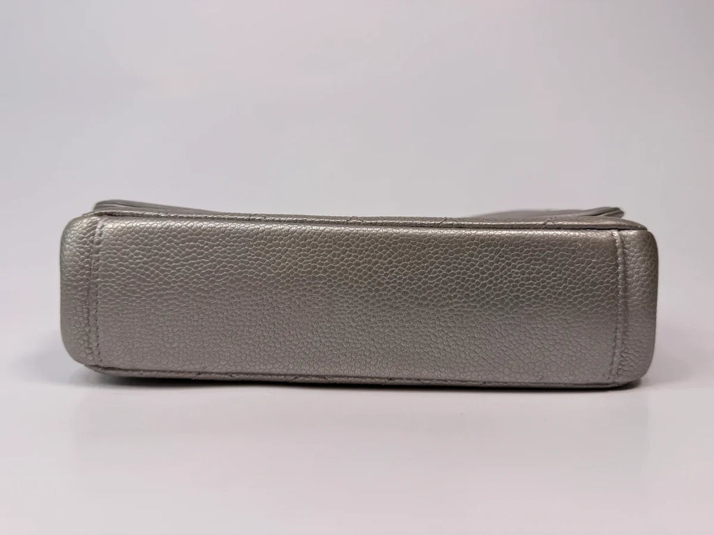 CHANEL CC FILIGREE WALLET ON CHAIN IN METALLIC SILVER