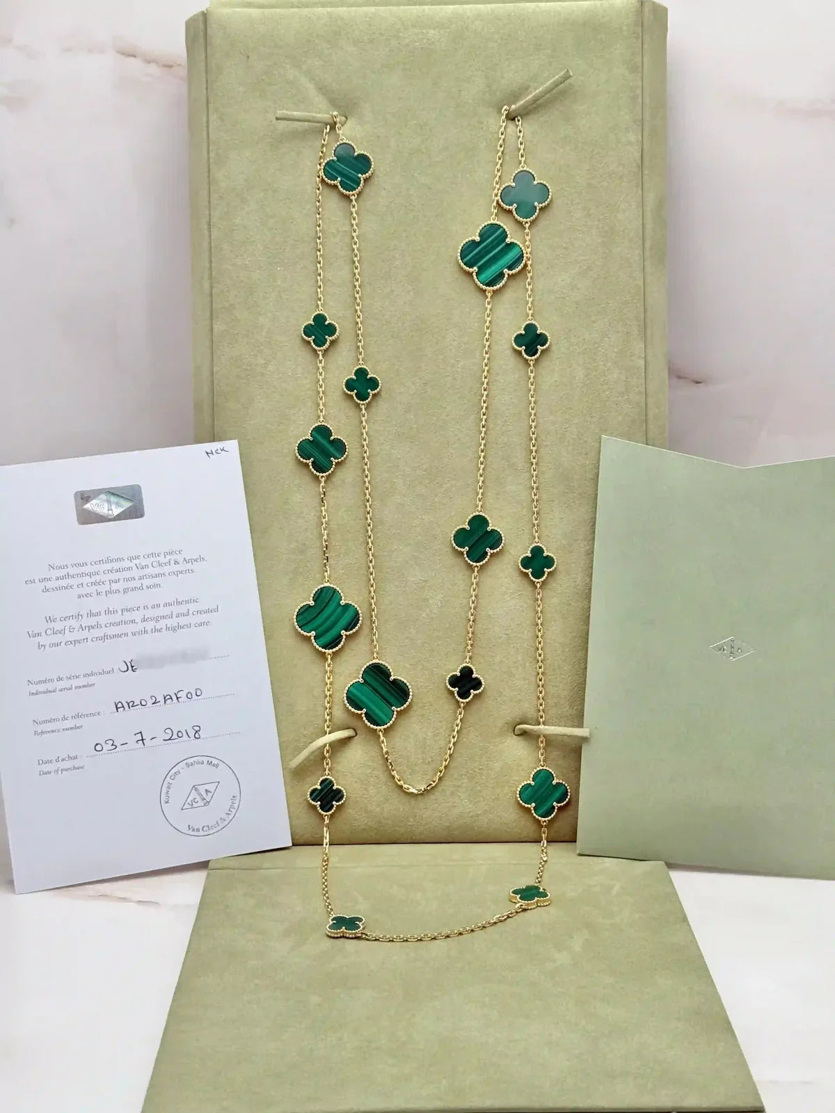 Van Cleef And Arpels Alhambra Long Necklace 16 Motifs Malachite