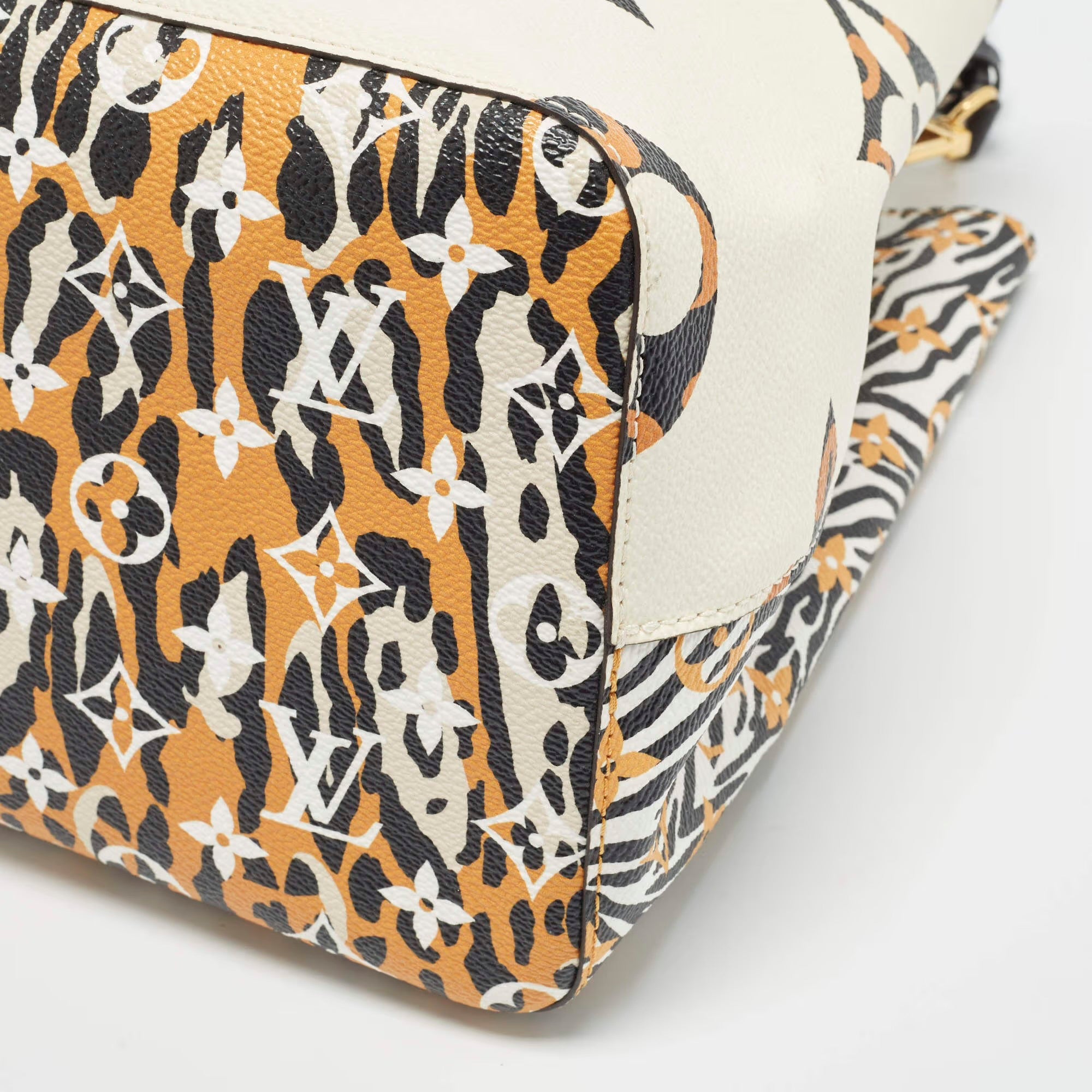 Louis Vuitton NeoNoe Ivory Jungle Monogram Giant Canvas Bucket Bag