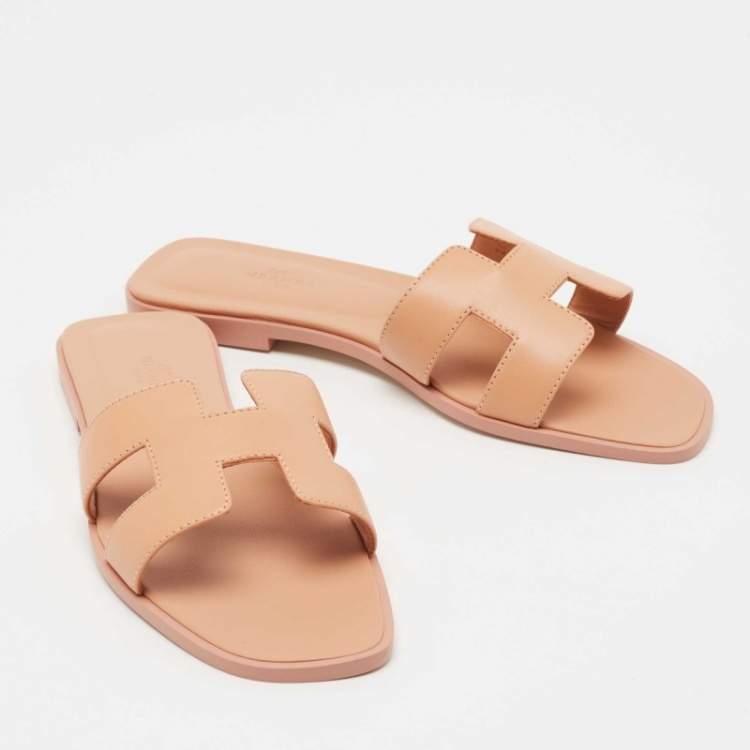 Hermes Pink Leather Oran Sandals Size 38
