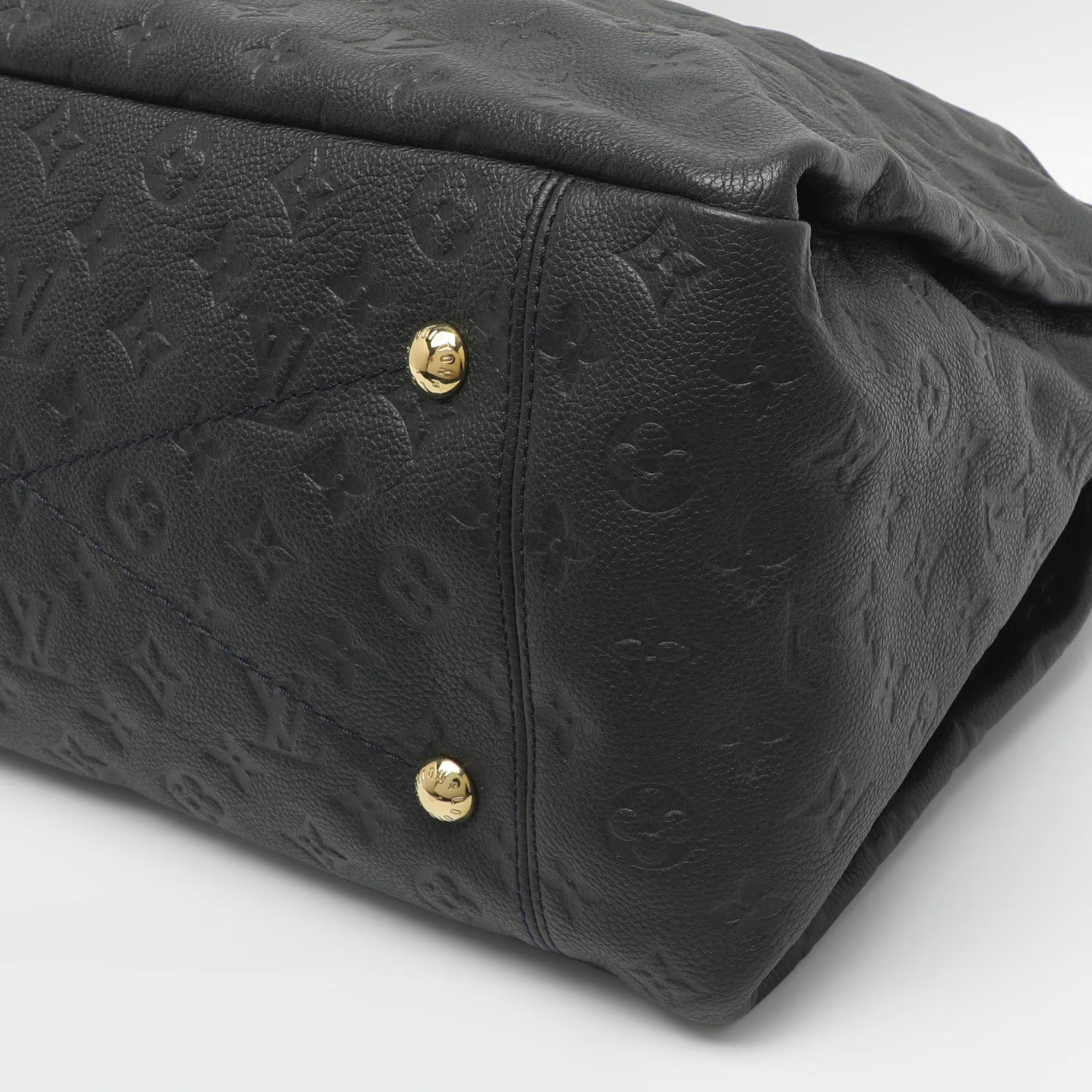 Louis Vuitton Artsy MM Bleu Infini Empreinte Leather Bag