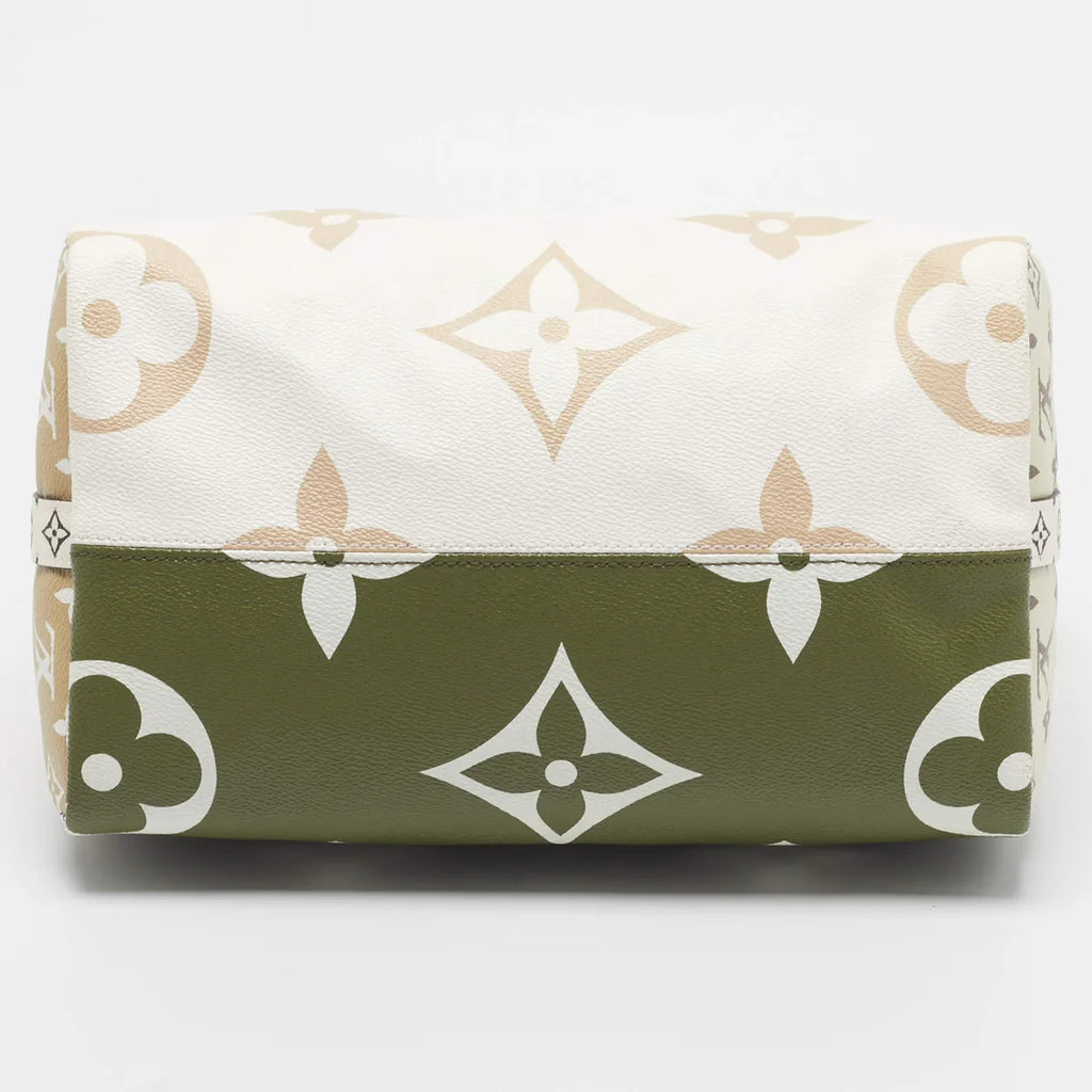 Louis Vuitton Speedy Bandouliere 30 Khaki/White Monogram Giant Canvas Bag