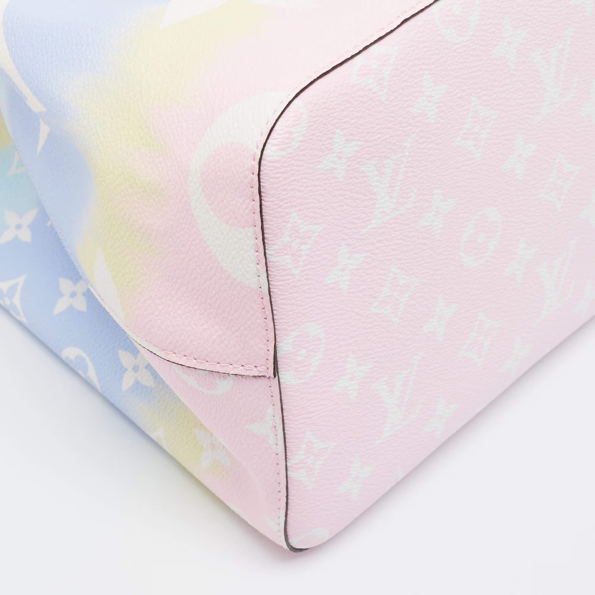 Louis Vuitton NéoNoé Escale MM Pastel Tie Dye Monogram Canvas Bag