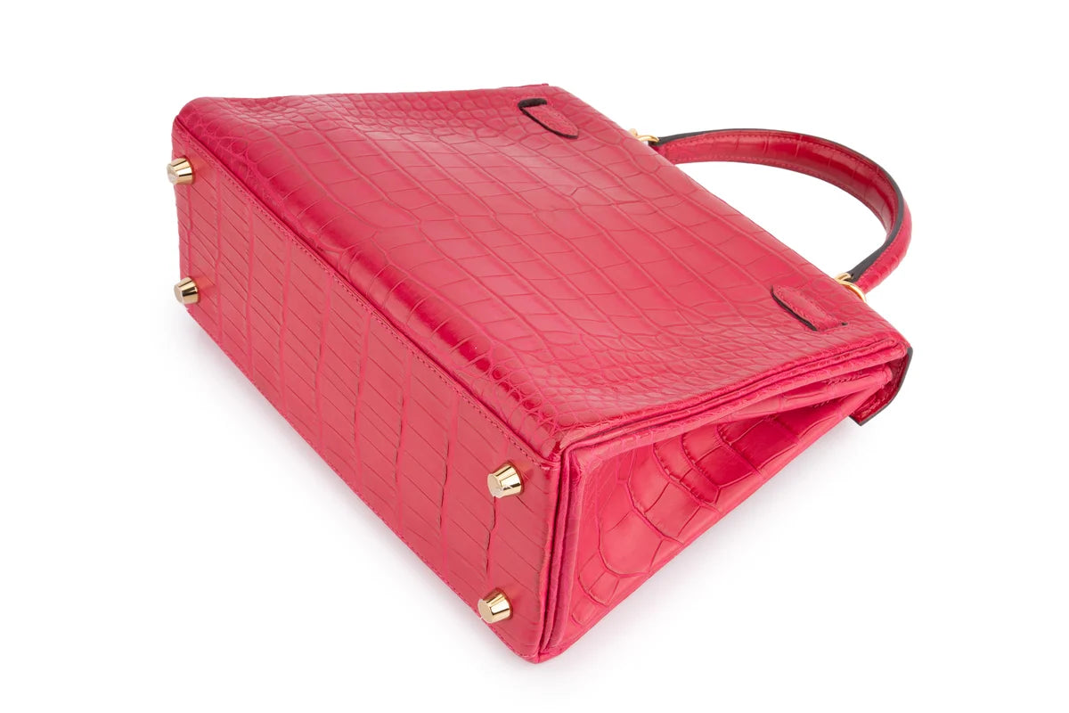 Hermès Kelly 25 Retourne Alligator Mississippiensis Matte Framboise GHW