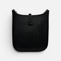HERMÈS EVELYNE TPM BLACK CLEMENCE LEATHER GOLD HARDWARE