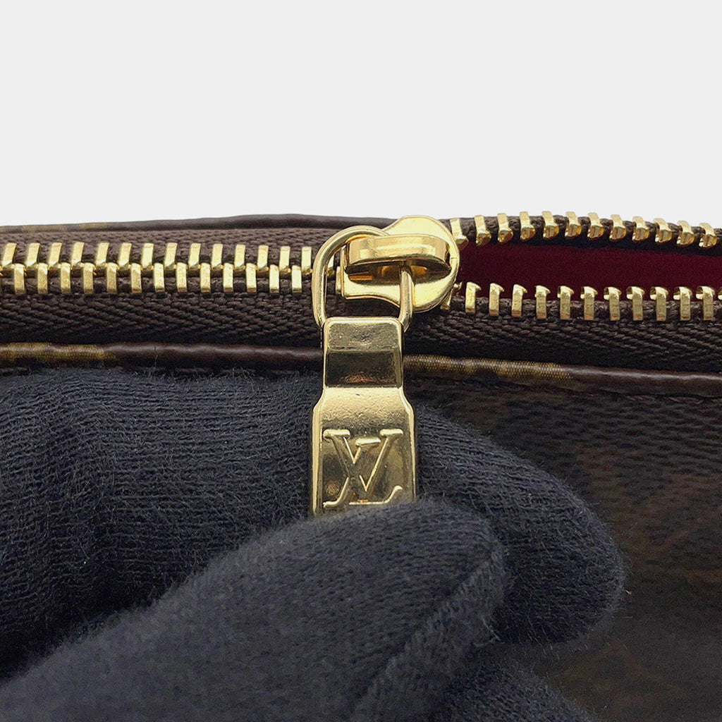 Louis Vuitton Pochette Accessoires Monogram Canvas Shoulder Bag