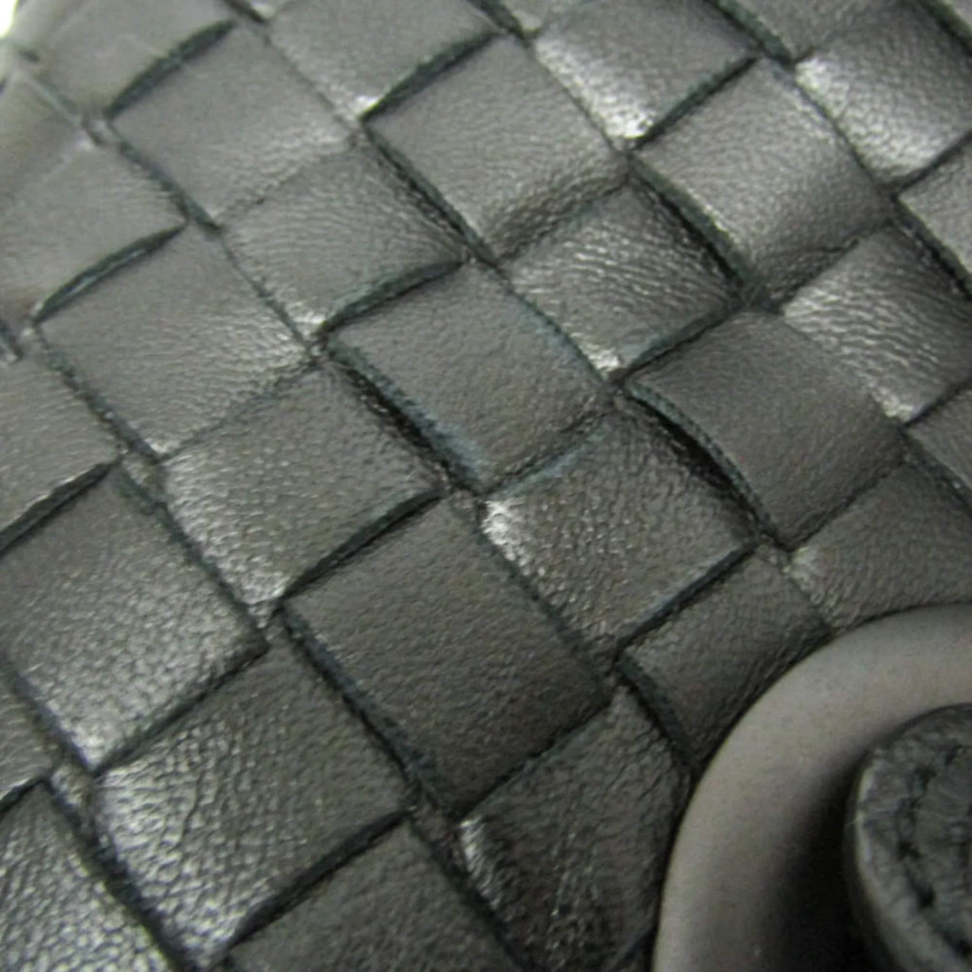 Bottega Veneta Intrecciato Medium Garda Bag Leather Handbag Black