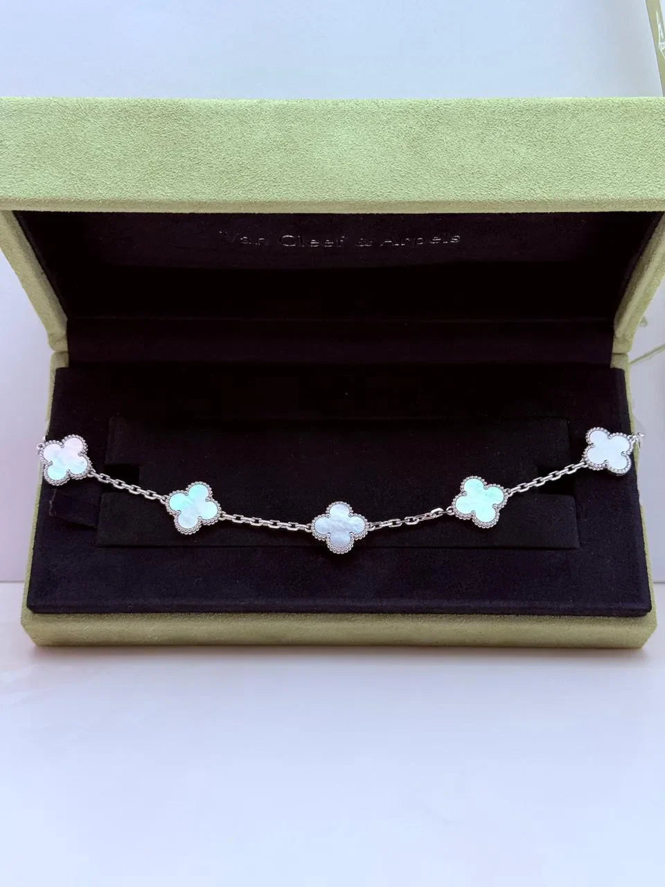 Van Cleef And Arpels Vintage Alhambra Bracelet 5 Motifs White Mother Of Pearl
