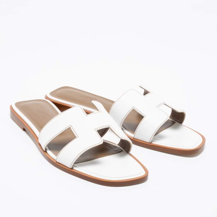 Hermes White Leather Oran Flats Sandals Size 38