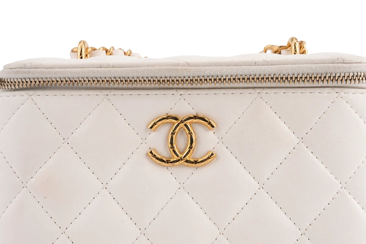 Chanel Quilted Rectangular Vanity Lambskin White Shiny GHW