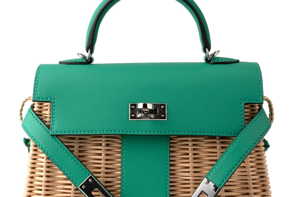 Hermès Mini Kelly Picnic Vert Comic PHW