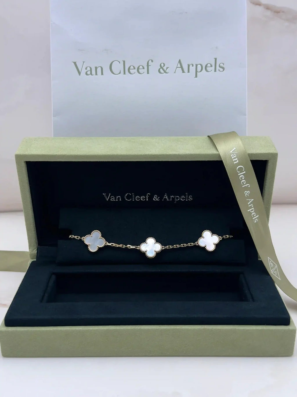 Van Cleef And Arpels Alhambra Bracelet Mother Of Pearl