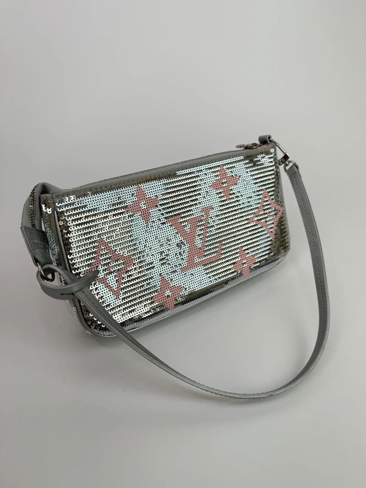 LOUIS VUITTON LV NIGHT POCHETTE