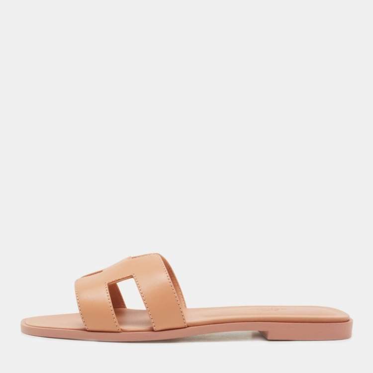 Hermes Pink Leather Oran Sandals Size 38