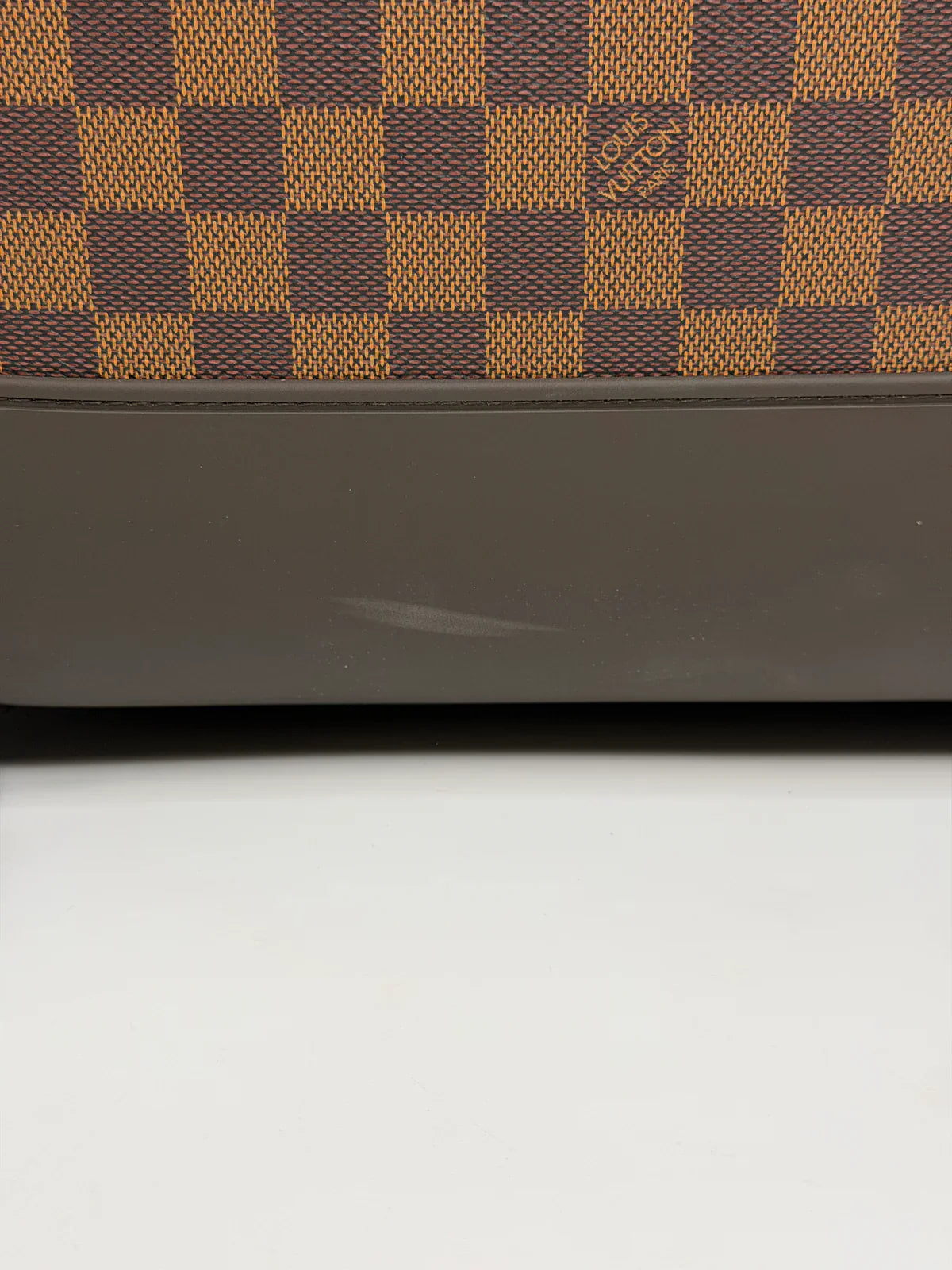 LOUIS VUITTON PÉGASE SUITCASE IN DAMIER EBENE WITH GOLD HARDWARE