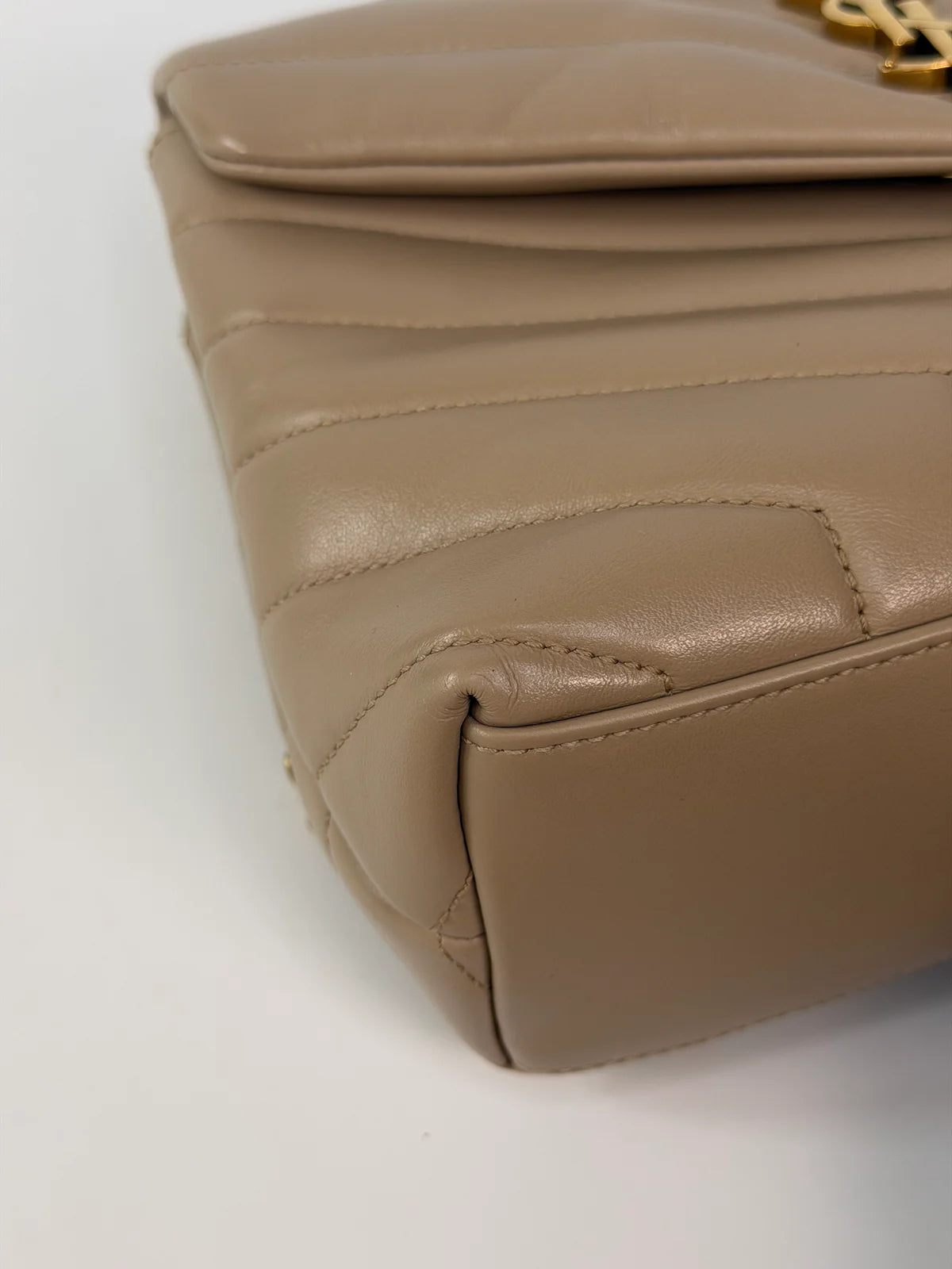 SAINT LAURENT SMALL LOULOU IN DARK BEIGE LEATHER WITH GOLD HARDWARE