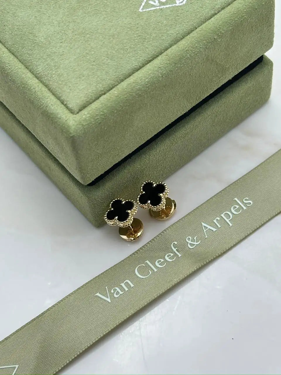 Van Cleef And Arpels Sweet Alhambra Earstuds Onyx