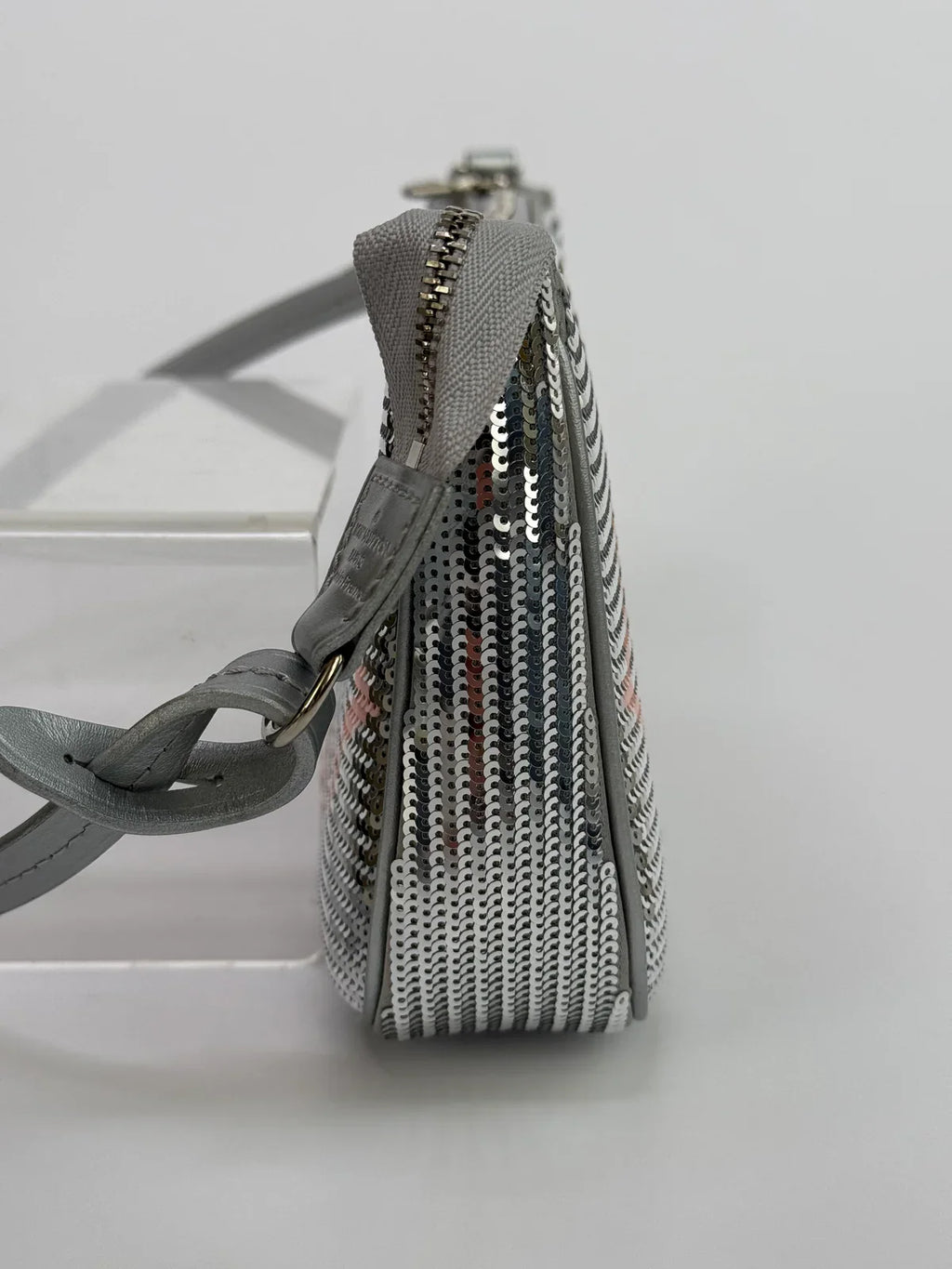 LOUIS VUITTON LV NIGHT POCHETTE