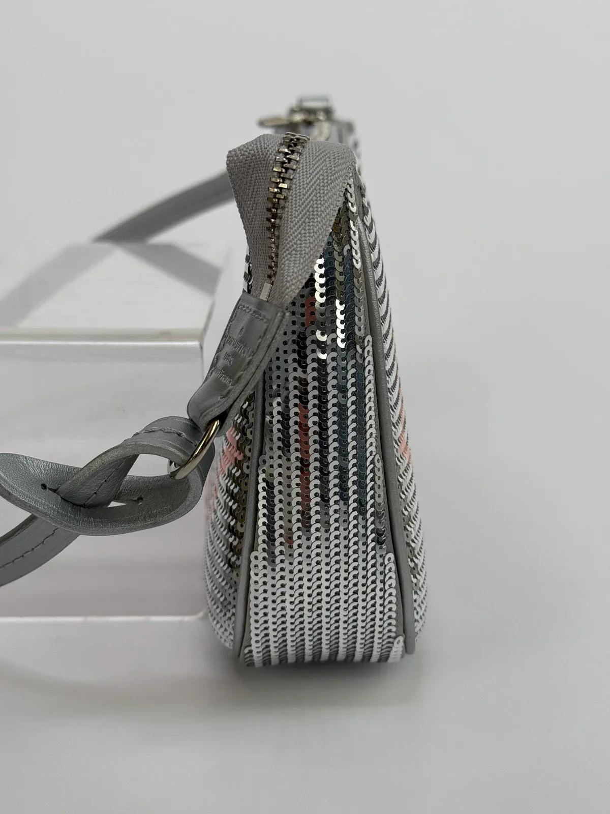 LOUIS VUITTON LV NIGHT POCHETTE