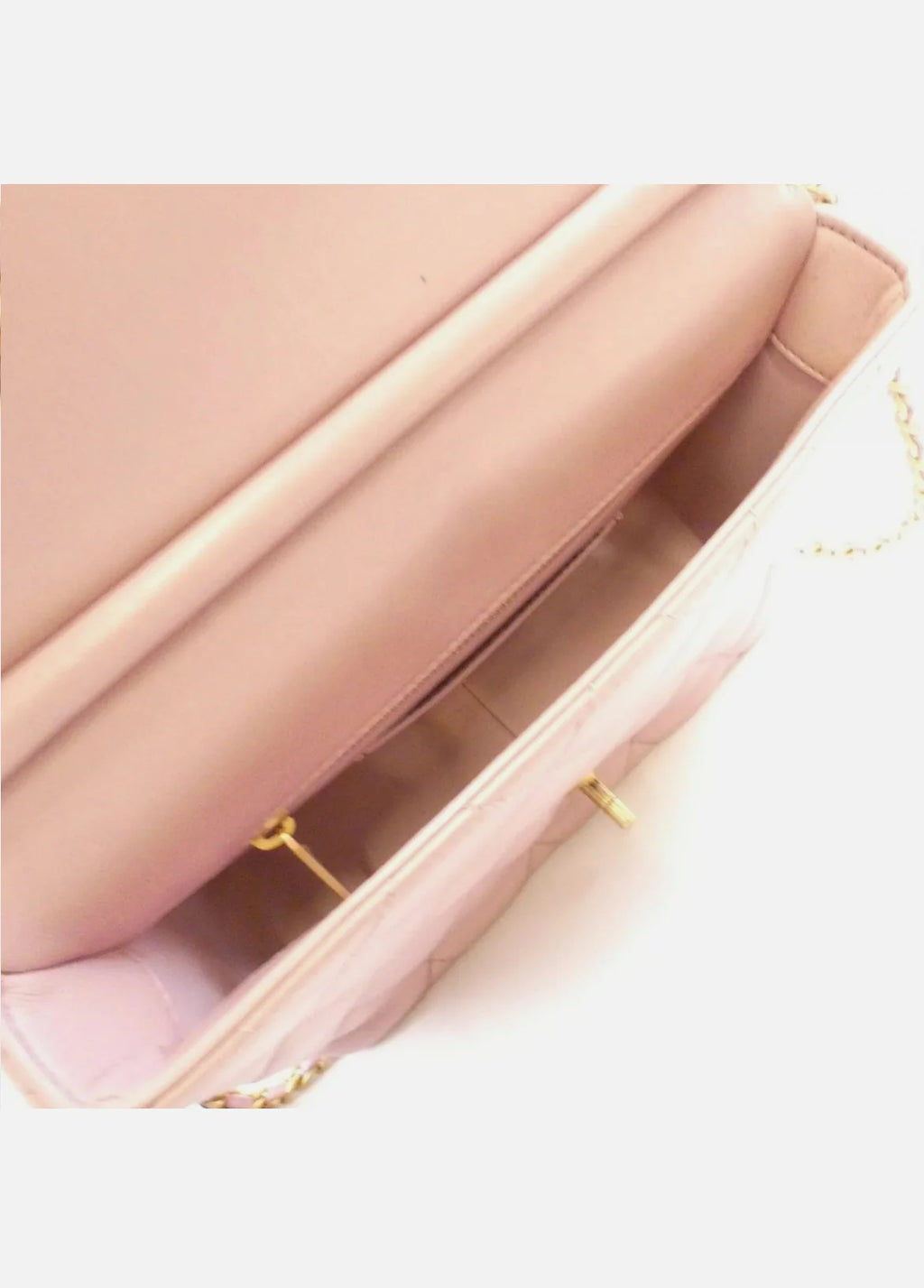 Chanel Pink Lambskin Shoulderbag With Gold Hardware