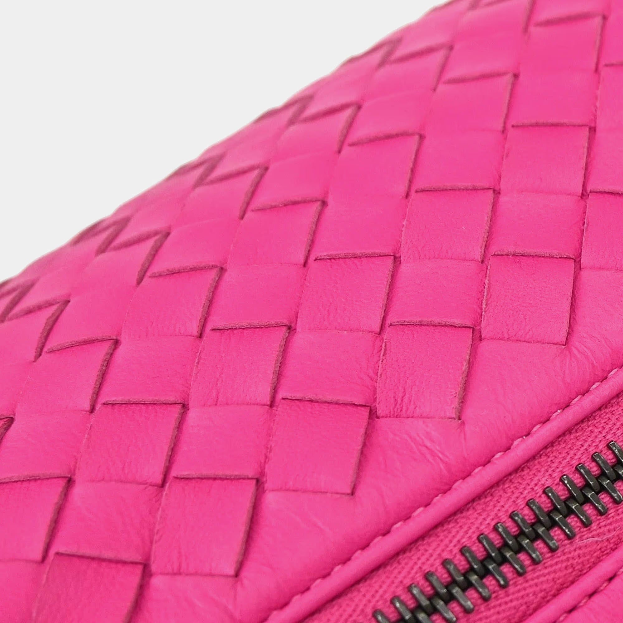 Bottega Veneta Intrecciato Barrel Pink Lambskin Leather Handbag