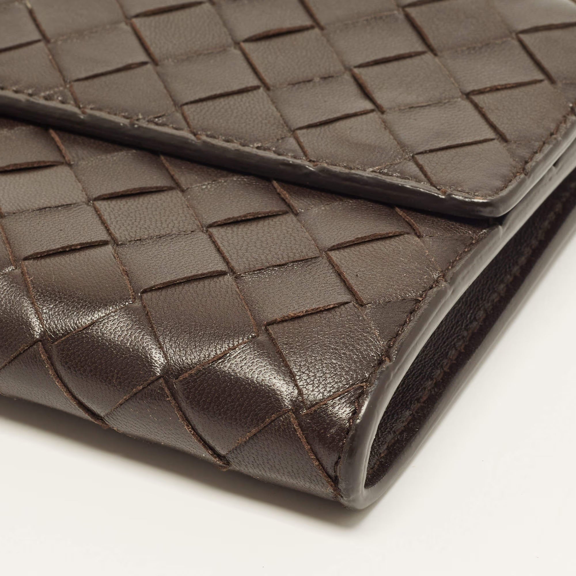 Bottega Veneta Andiamo Choco Brown Intrecciato Leather Clutch