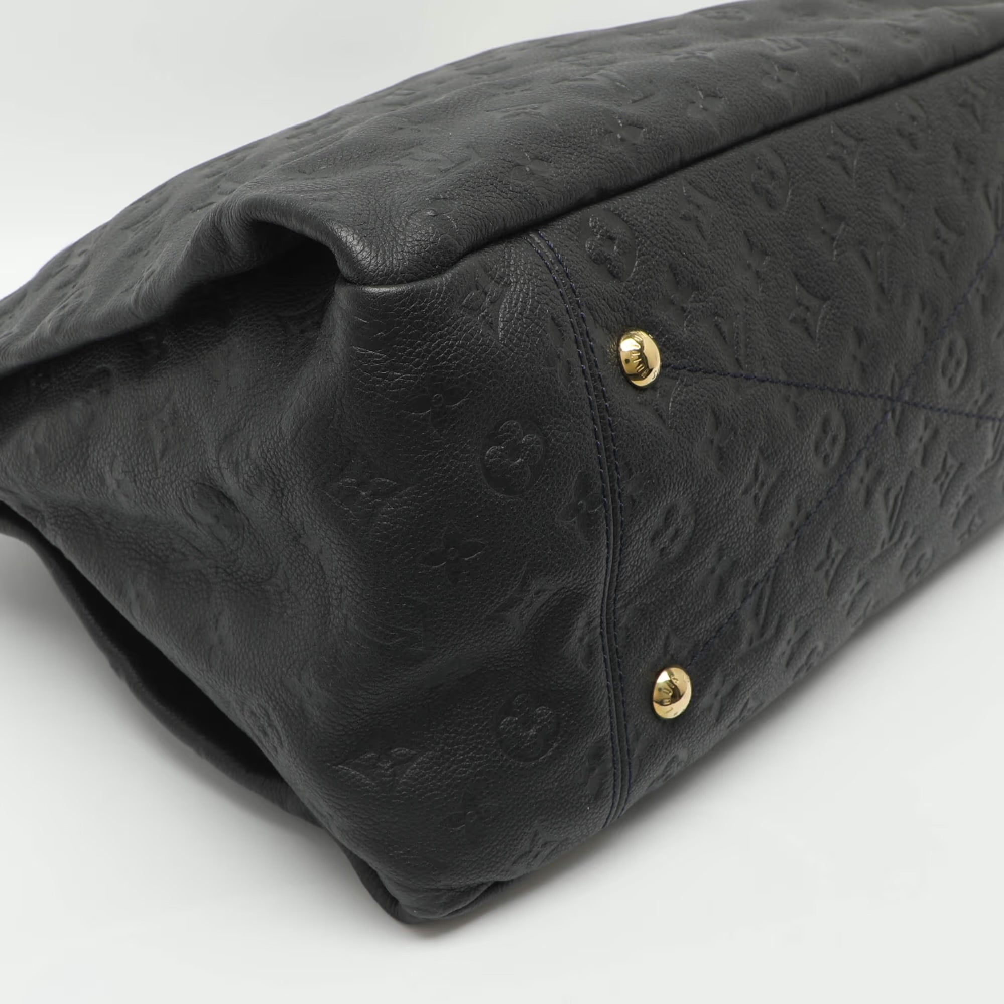 Louis Vuitton Artsy MM Bleu Infini Empreinte Leather Bag