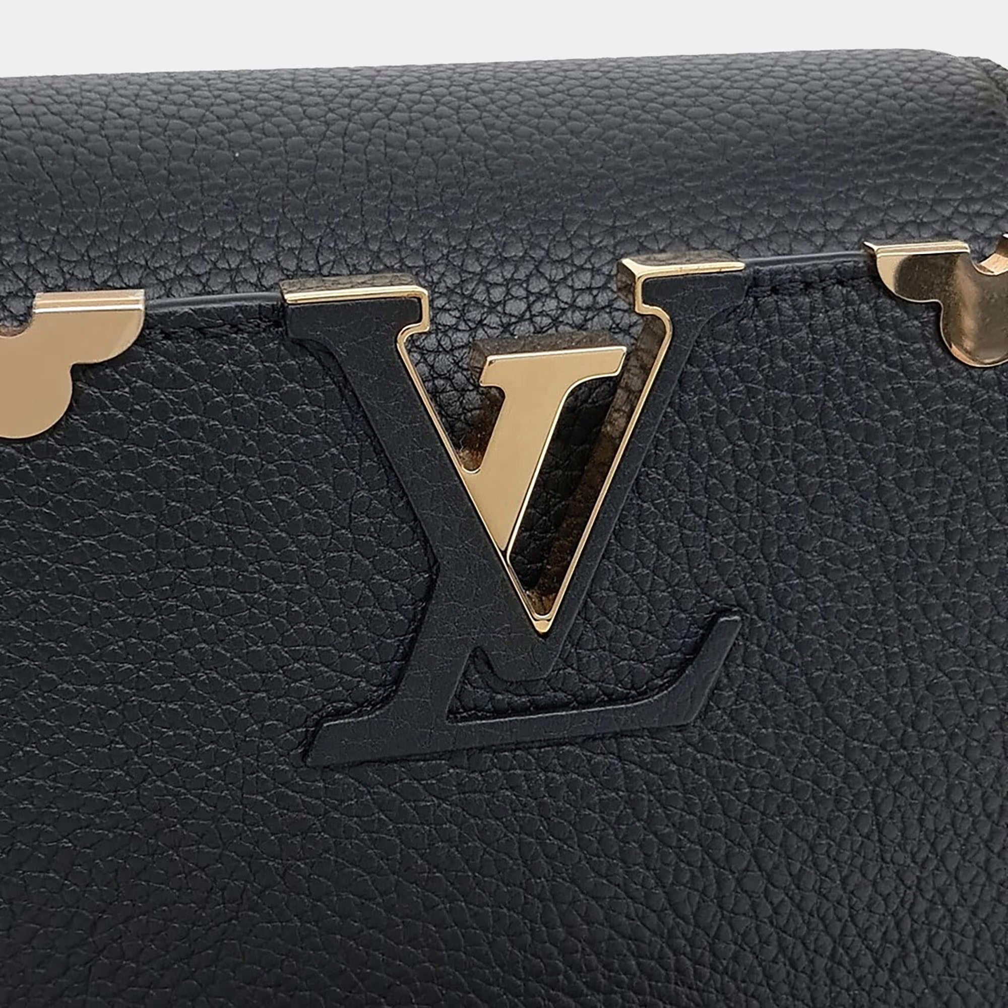 Louis Vuitton Capucines MM
