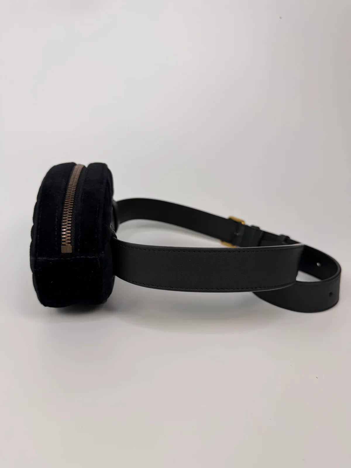 GUCCI GG BLACK VELVET MARMONT BELT BAG