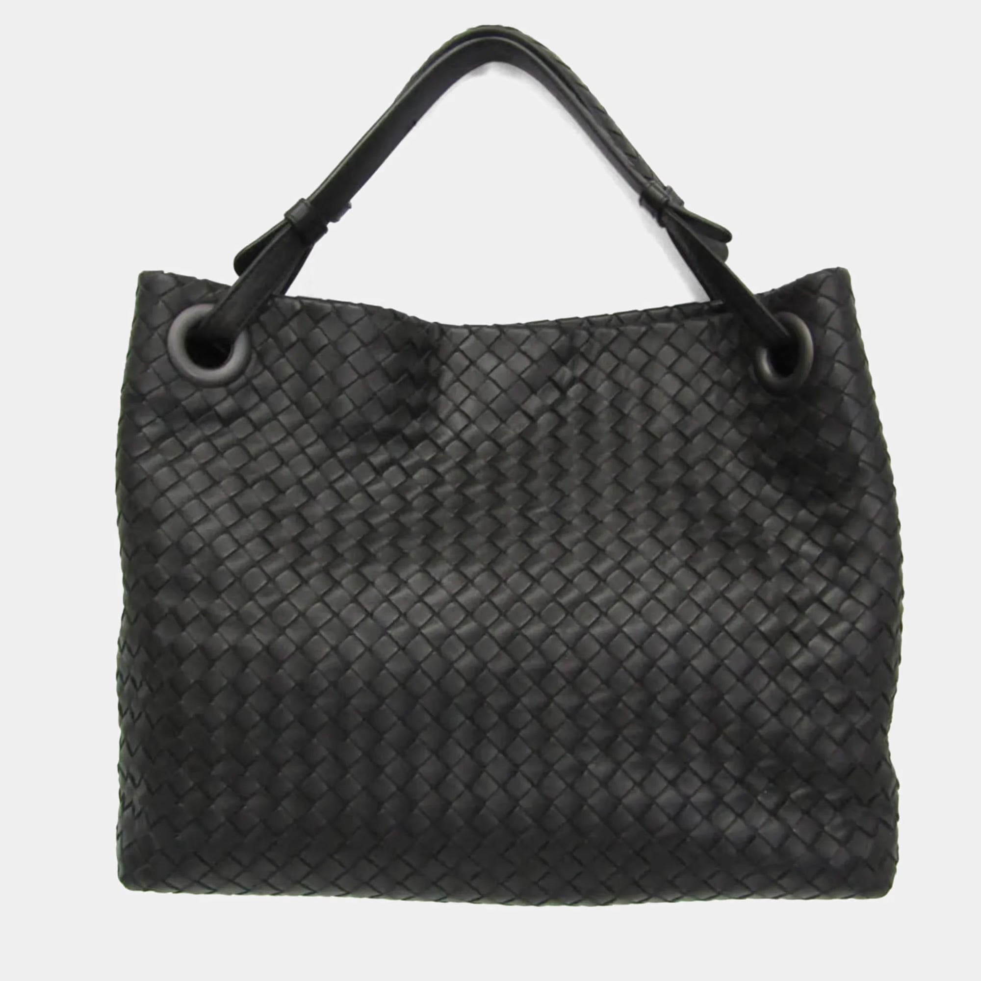 Bottega Veneta Intrecciato Medium Garda Bag Leather Handbag Black