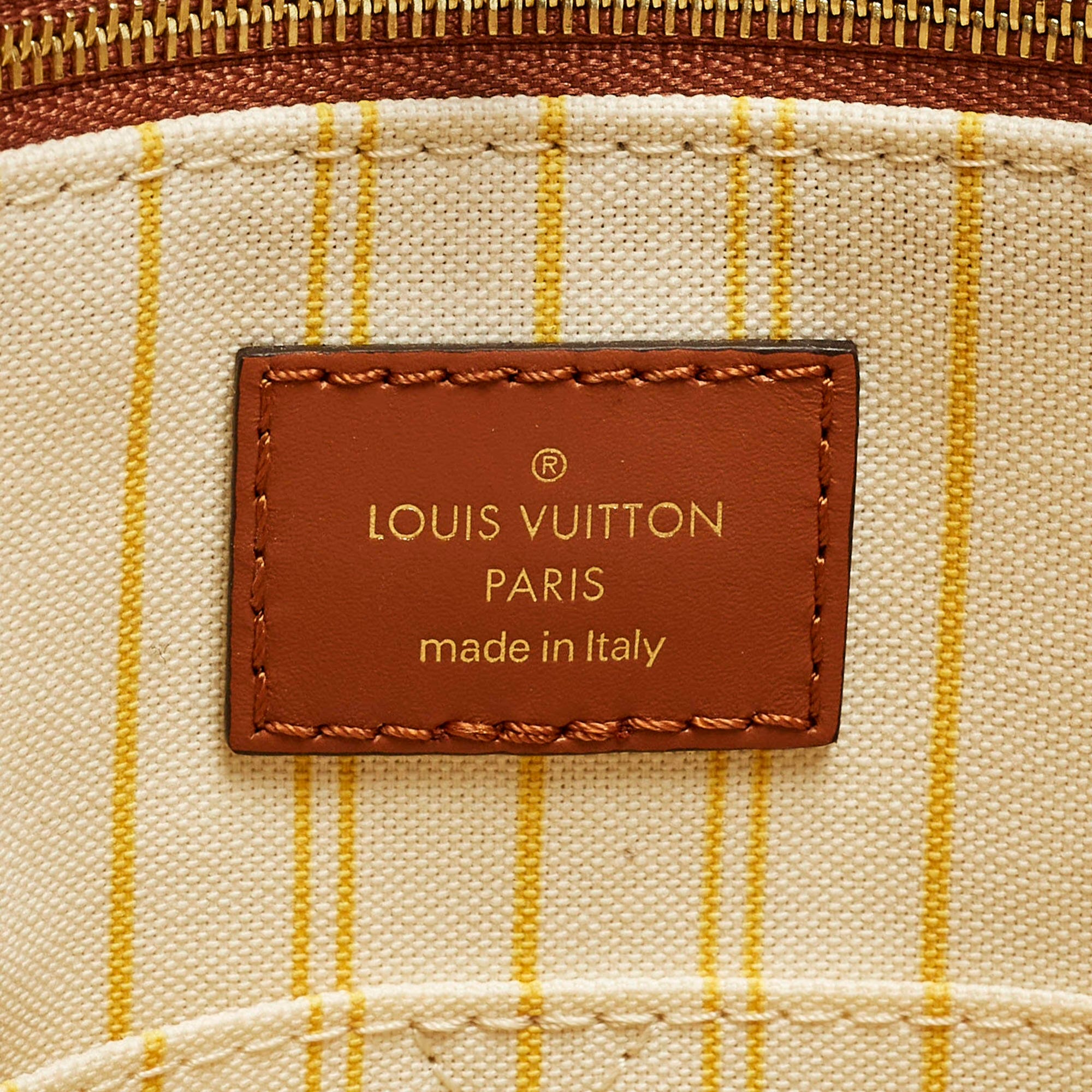 Louis Vuitton Artsy MM Bleu Infini Empreinte Leather Bag