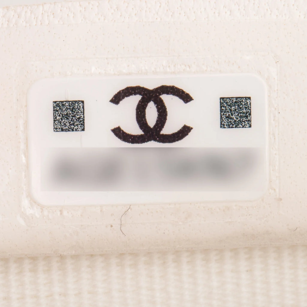 Chanel White Caviar Quilted Mini Heart Crush Waist Bag