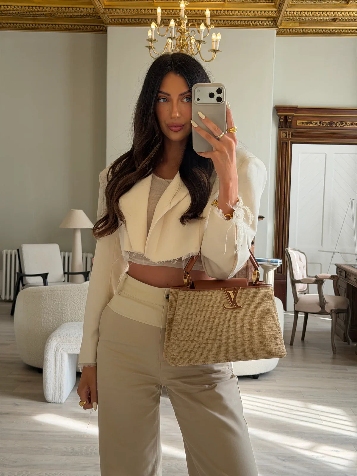 LOUIS VUITTON CAPUCINES MM BAG