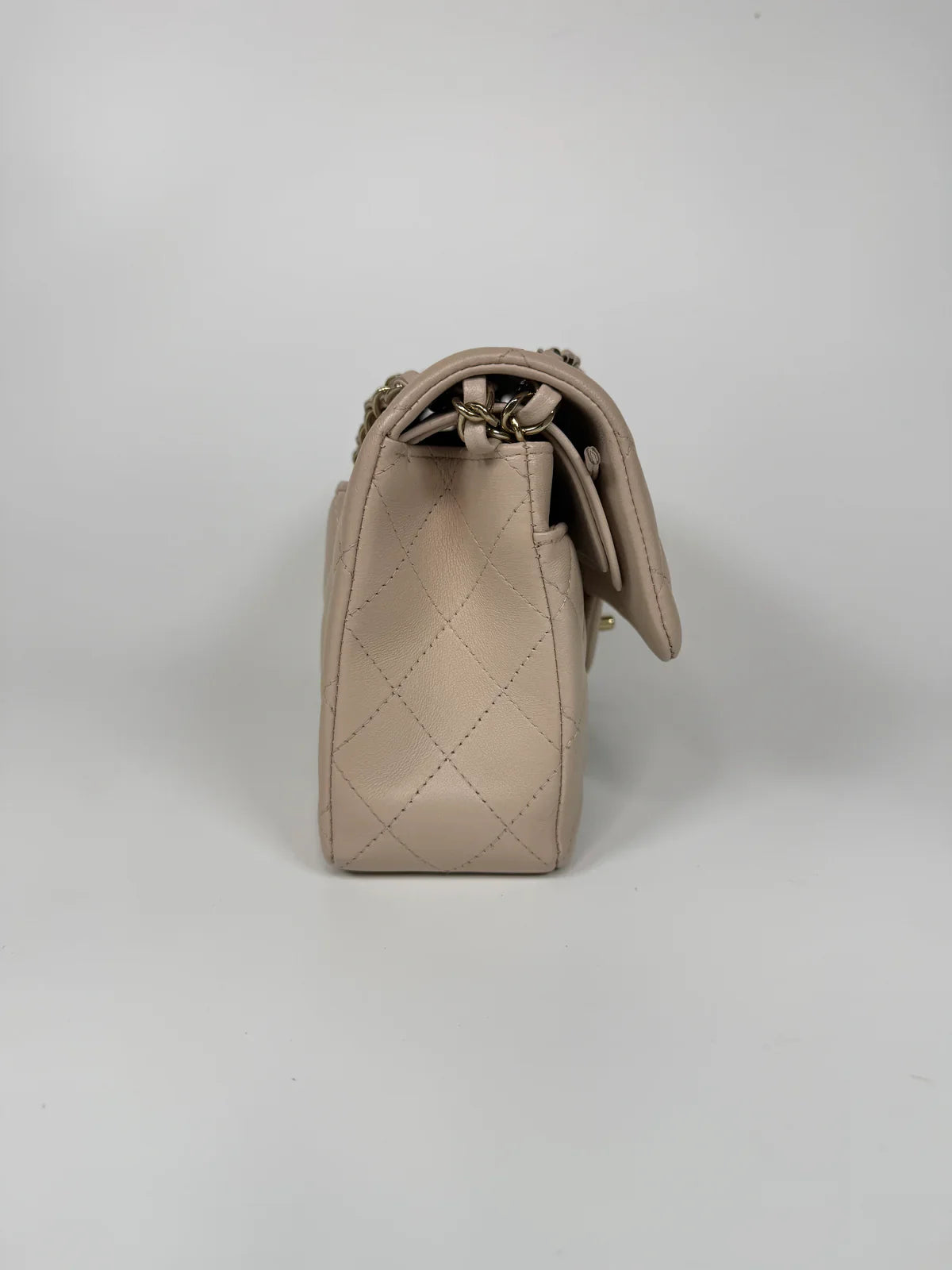CHANEL SMALL CLASSIC DOUBLE FLAP IN LIGHT BEIGE LAMBSKIN LEATHER WITH PALE GOLD HARDWARE
