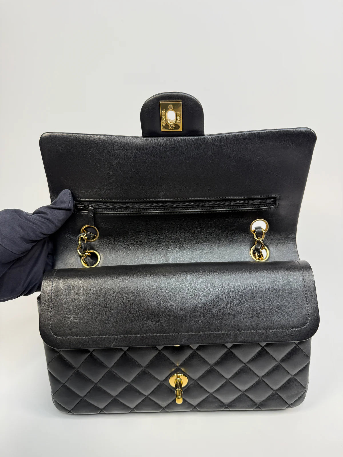 CHANEL MEDIUM CLASSIC DOUBLE FLAP BLACK LAMBSKIN WITH GOLD HARDWARE