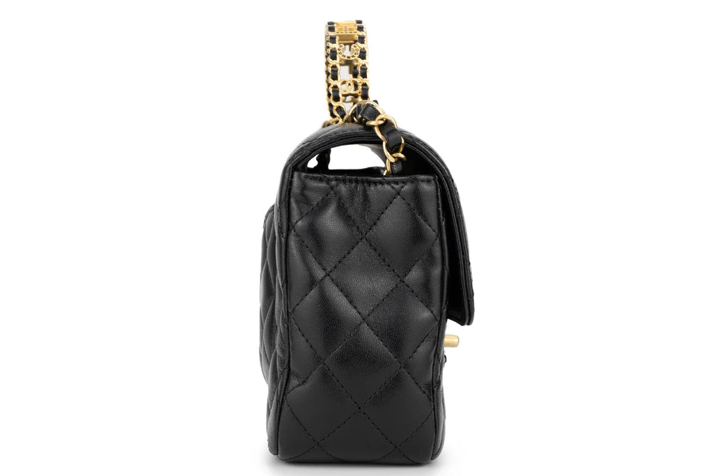 Chanel Flapbag With Handle Labmbskin Black GHW