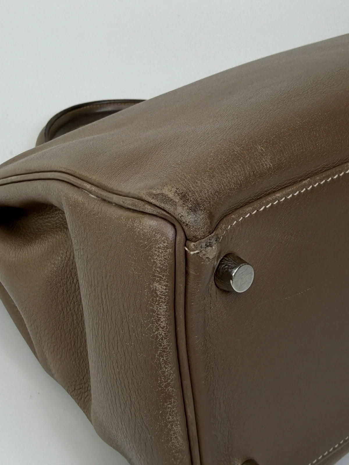 HERMÈS KELLY 32 IN ETOUPE SWIFT LEATHER WITH PALLADIUM HARDWARE