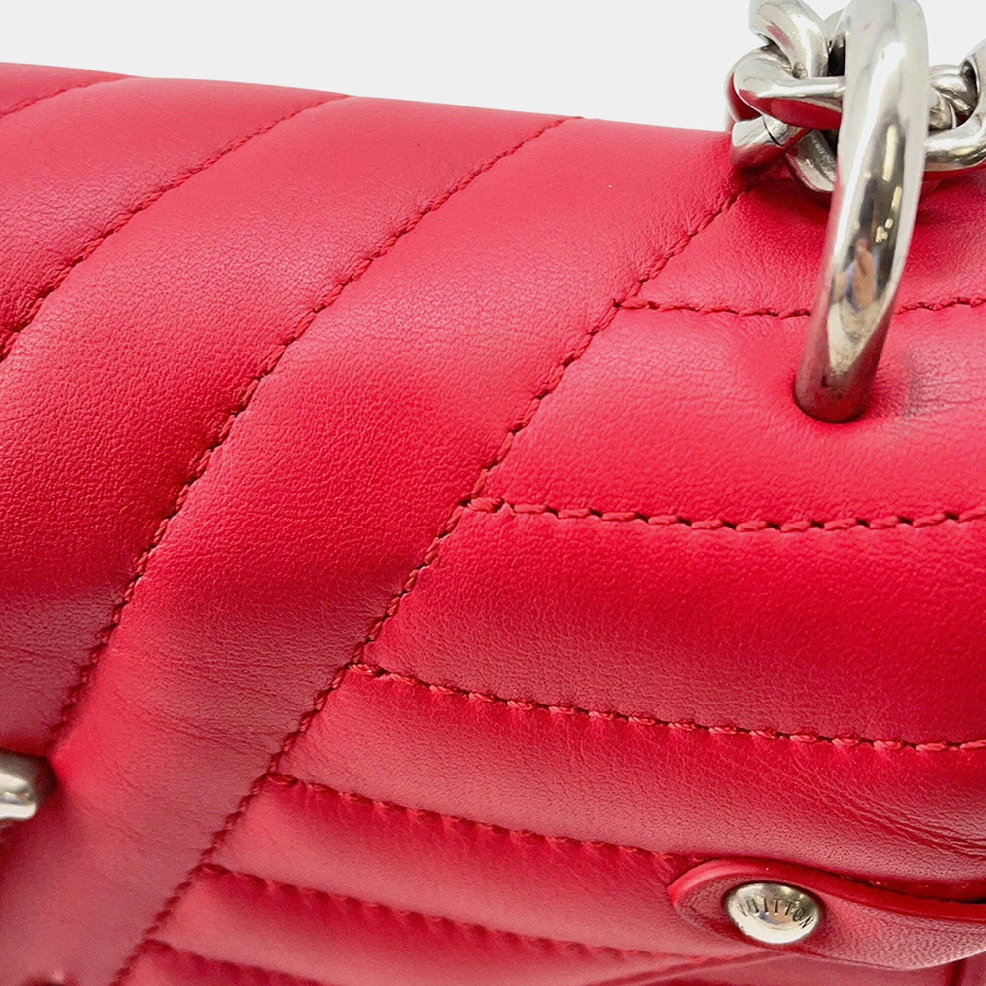 Louis Vuitton New Wave Chain Bag Red Leather Size Pm