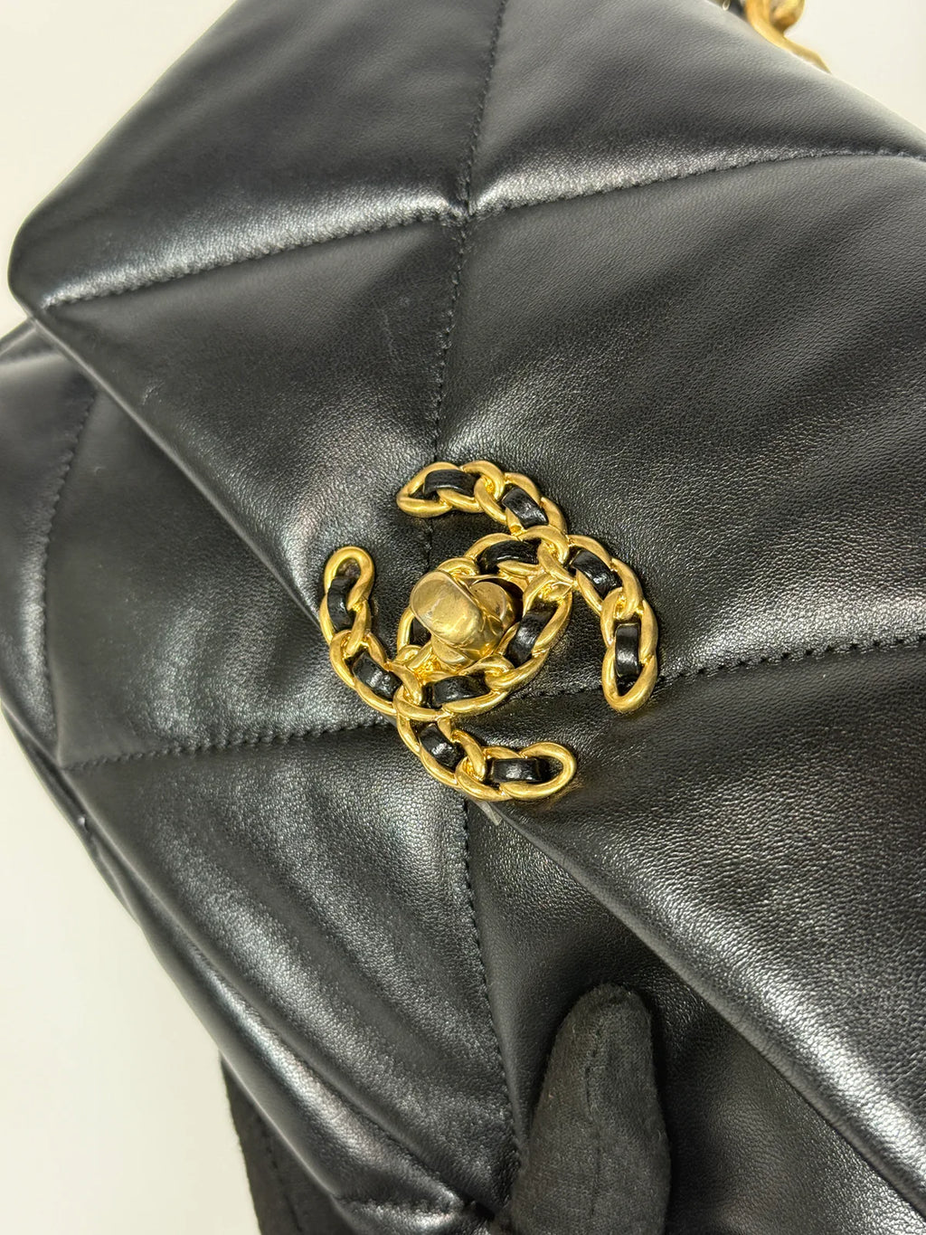 CHANEL 19 SMALL IN BLACK LAMBSKIN LEATHER WITH GOLD AND SILVER HARDWARE