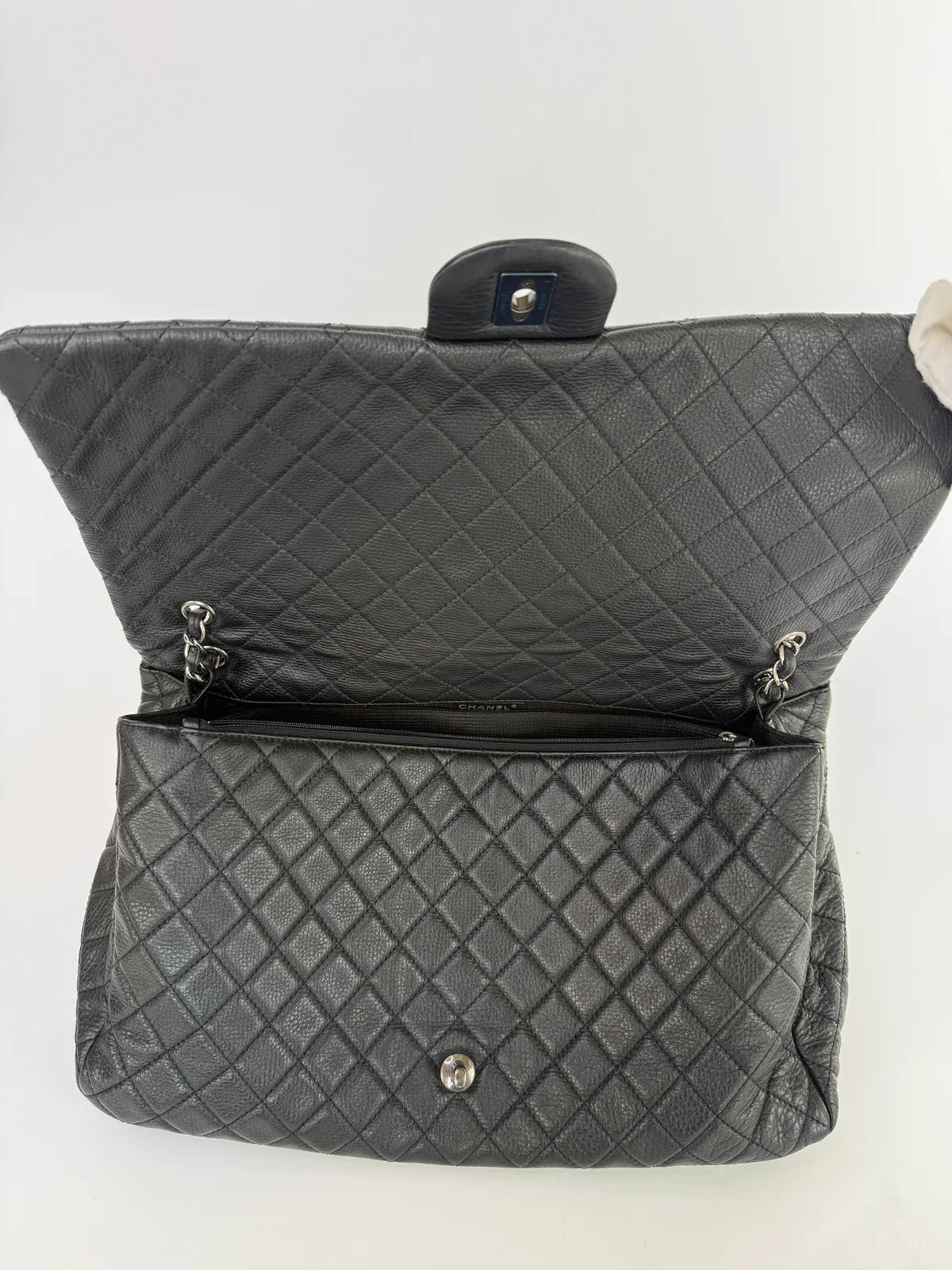 CHANEL AIRLINE XXL CLASSIC FLAP IN BLACK CALFSKIN WITH RHW