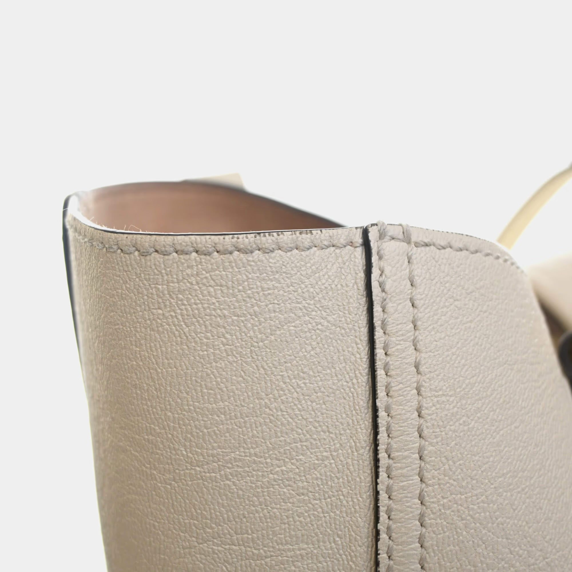 Gucci Dahlia Small Mystic White Calfskin Leather Tote Bag