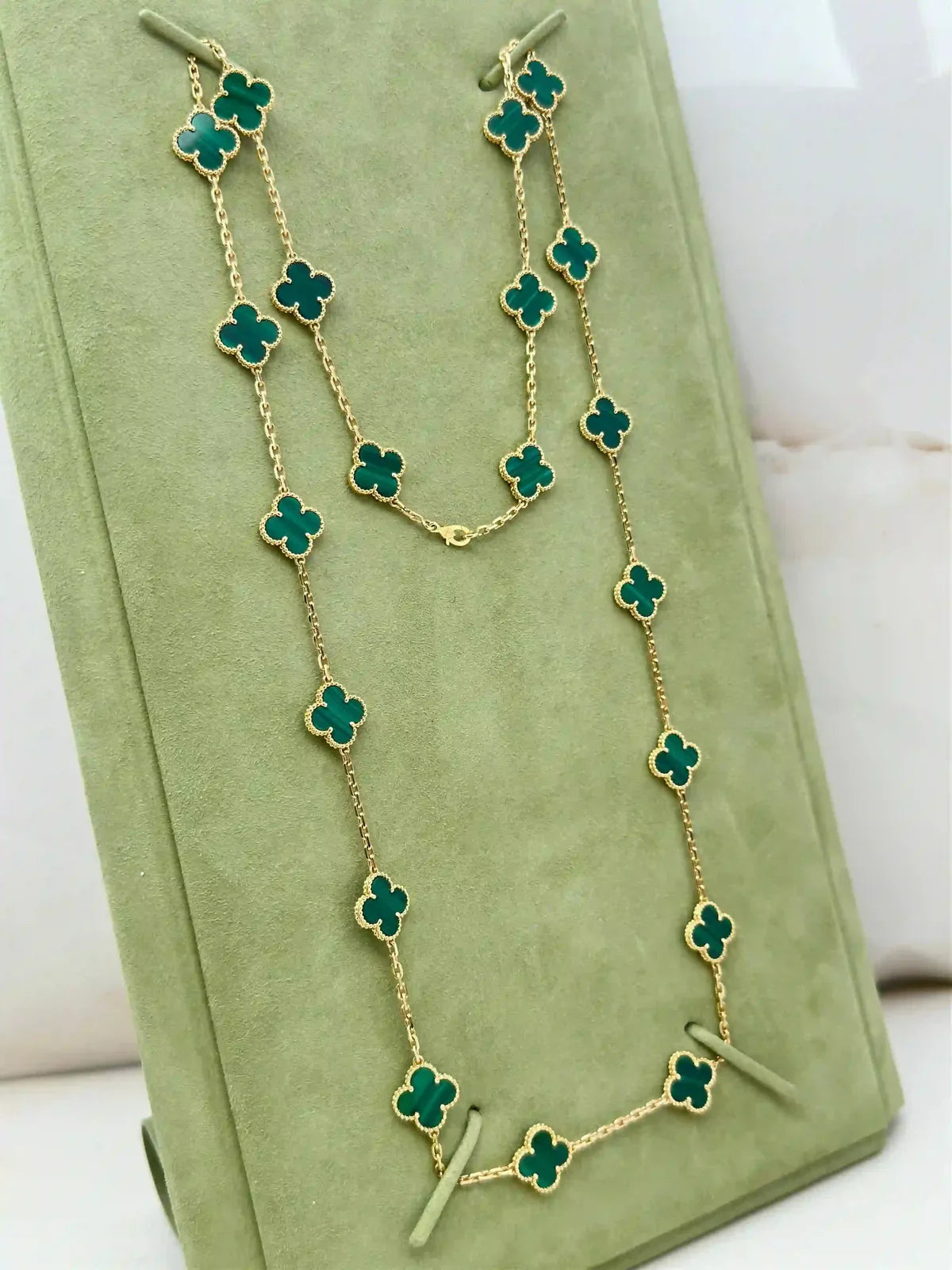 Van Cleef And Arpels Vintage Alhambra Long Necklace 20 Motifs Malachite