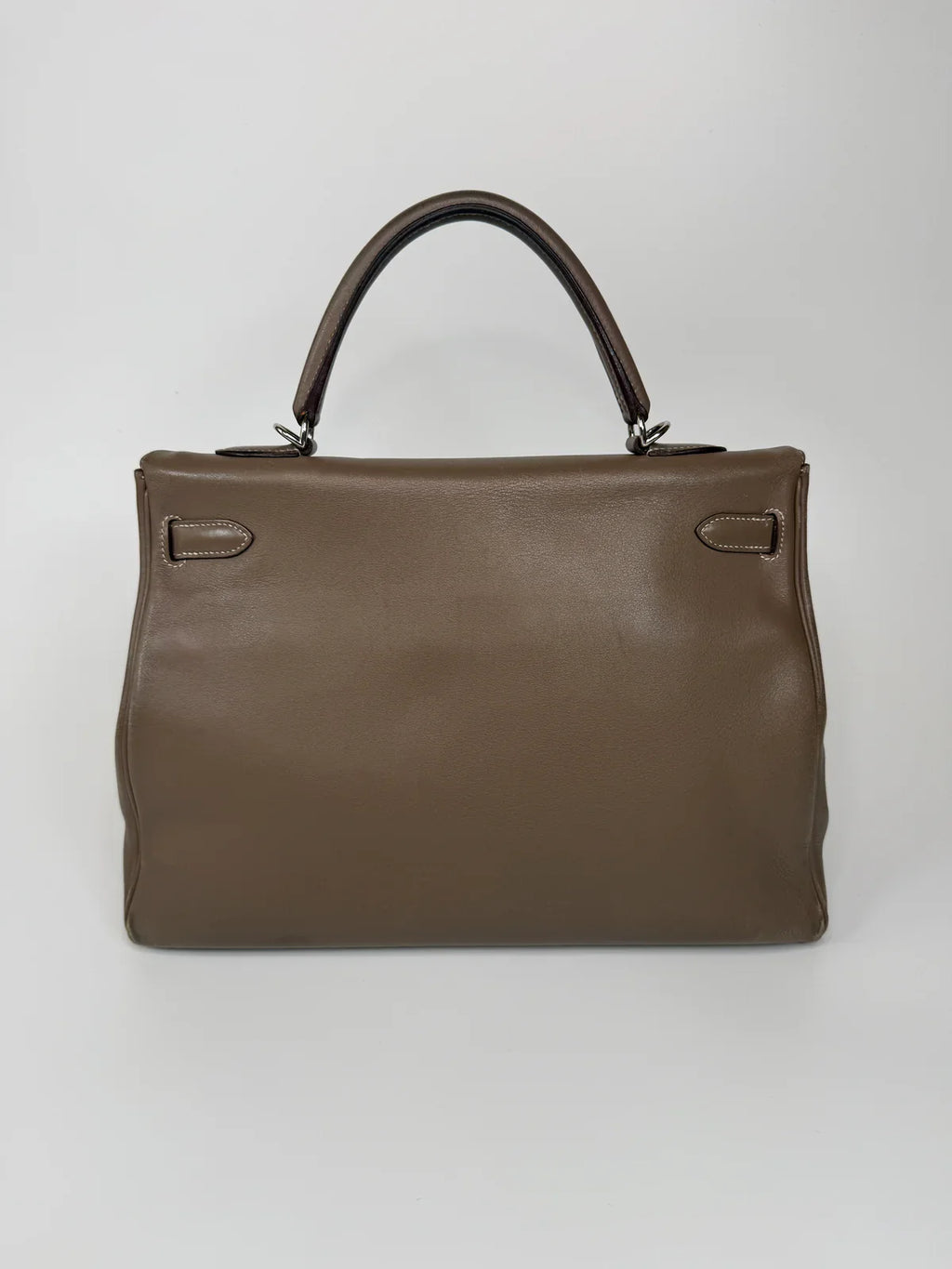 HERMÈS KELLY 32 IN ETOUPE SWIFT LEATHER WITH PALLADIUM HARDWARE