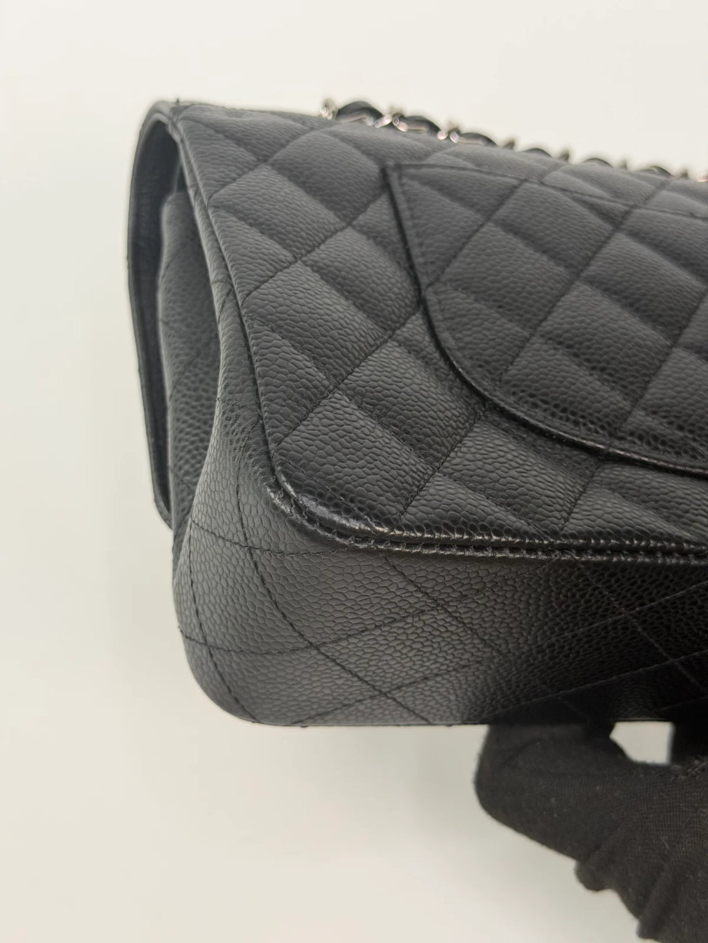 CHANEL VINTAGE MEDIUM CLASSIC DOUBLE FLAP BLACK CAVIAR SILVER HARDWARE